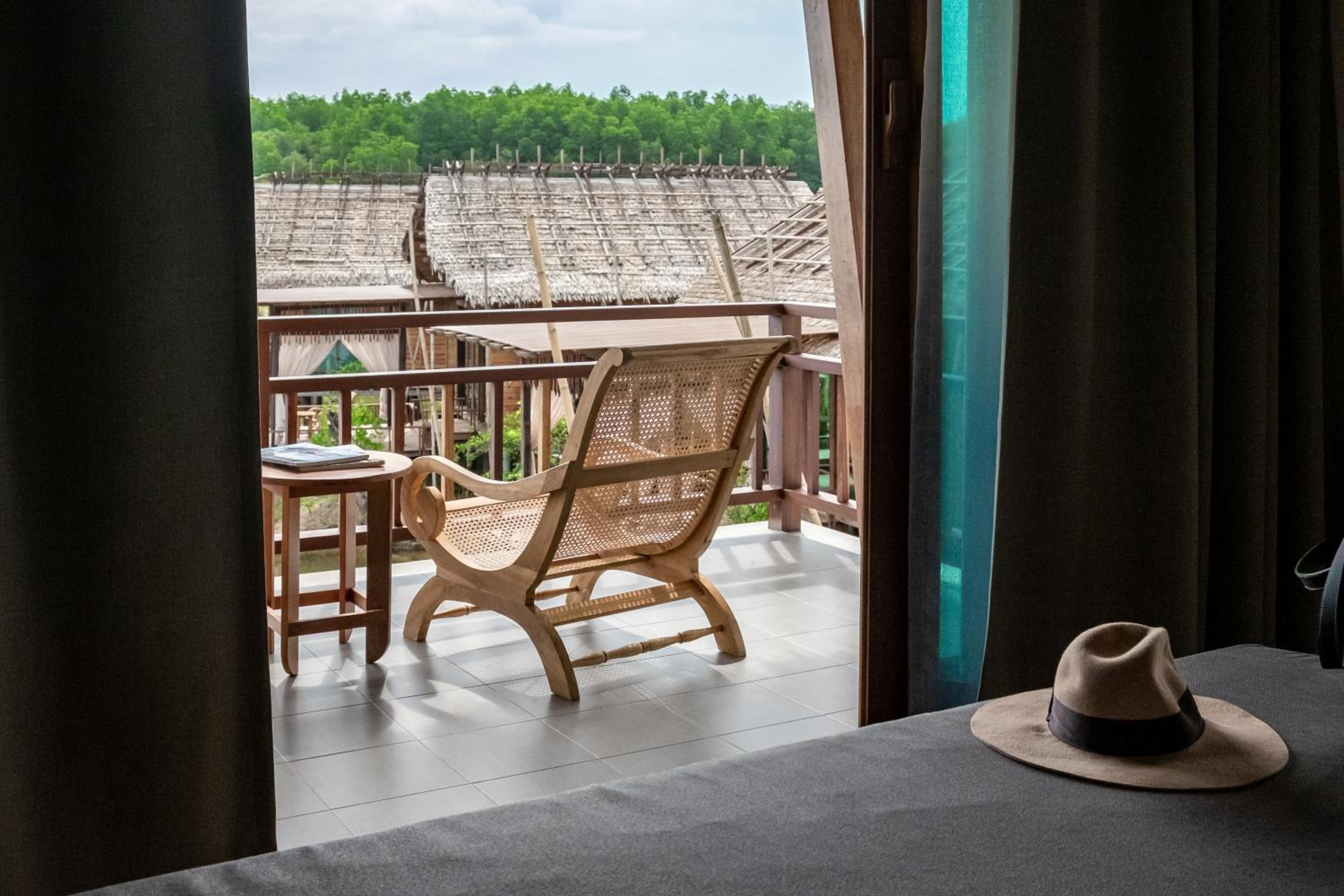 Lagoon Grand Deluxe Twin- Free Schedule Shuttle to Ao Nang Beach/ Railay Beach - Photo 6