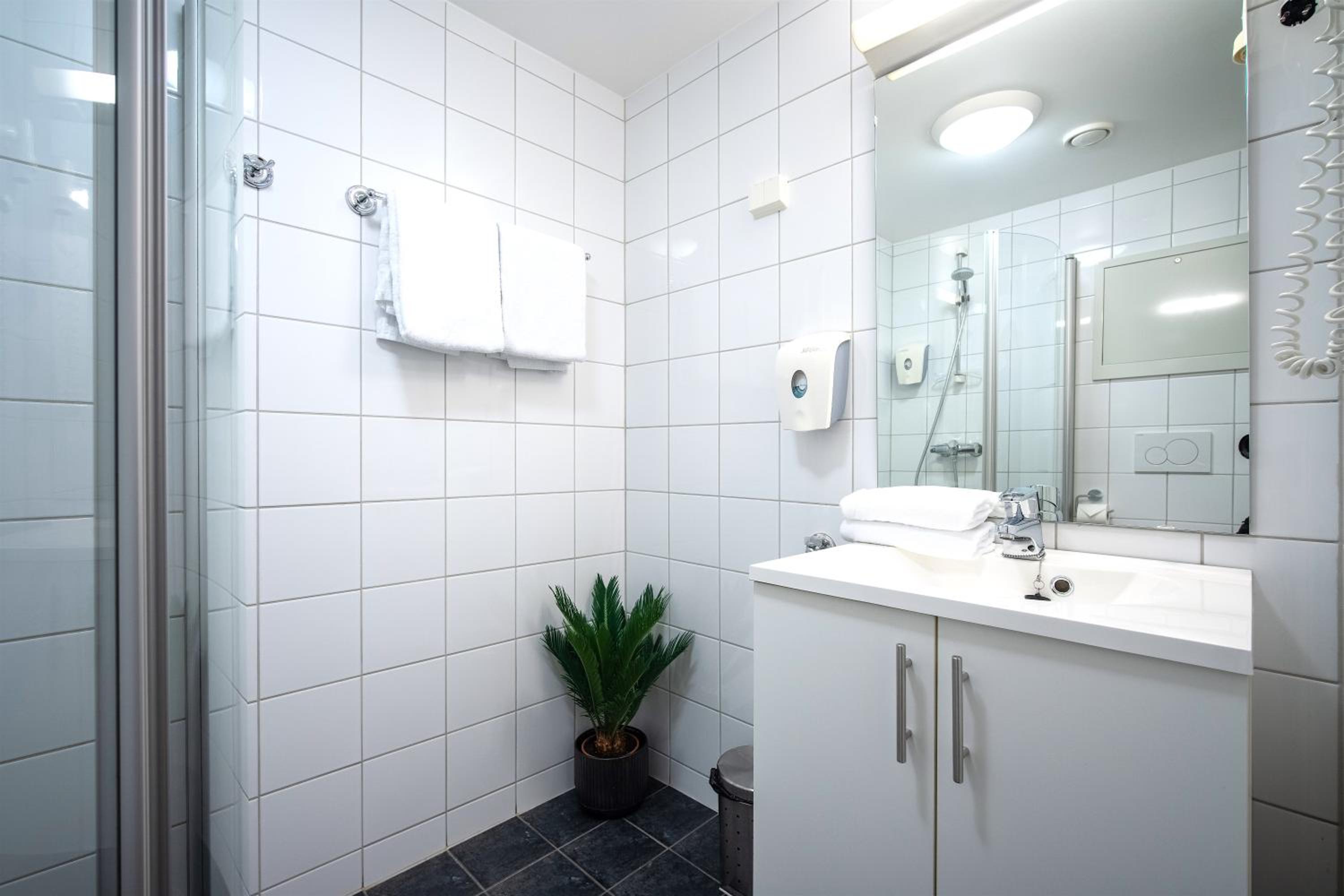 Double Room - Photo 4