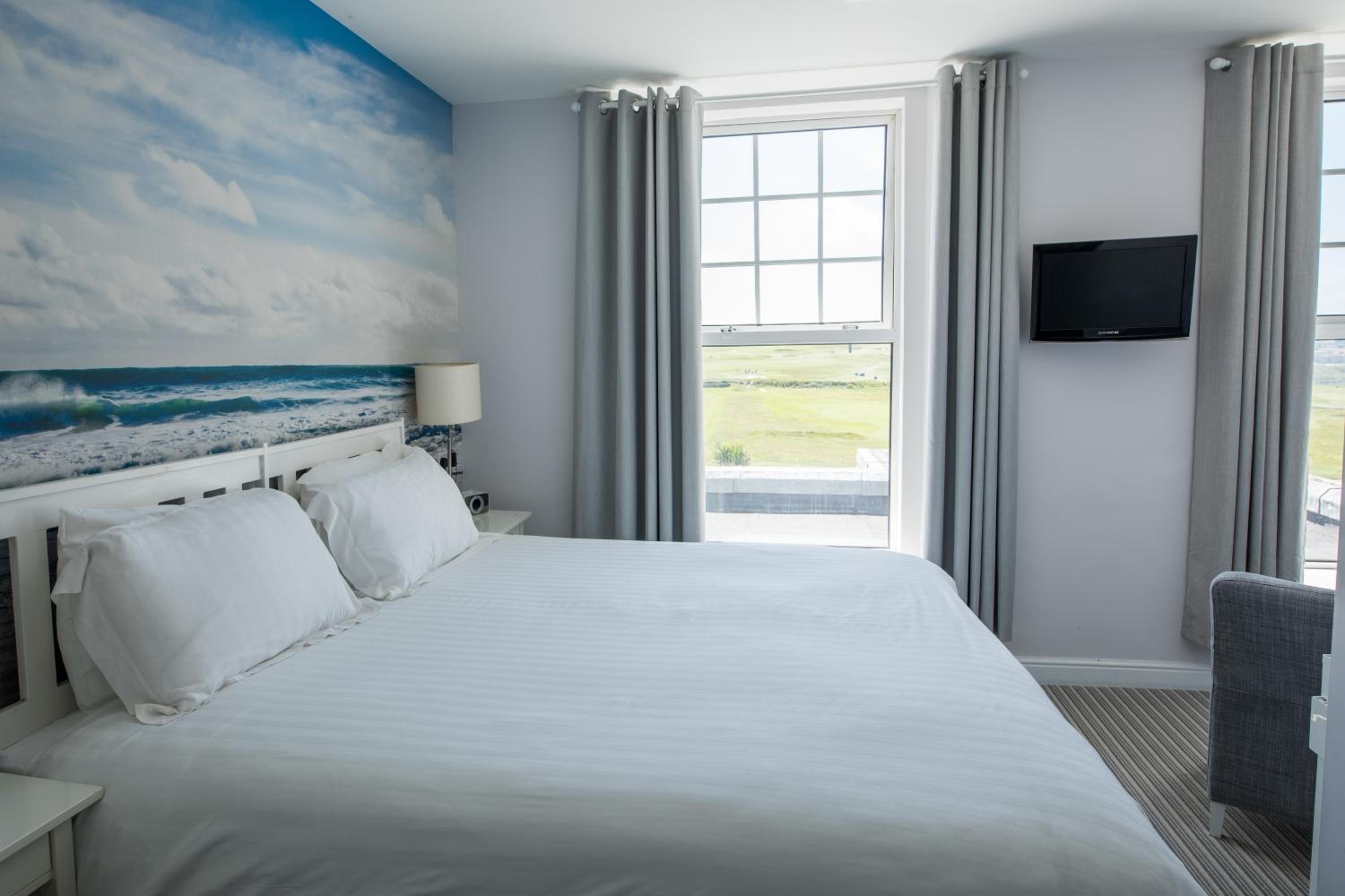 Double Room with Sea View - Photo 5