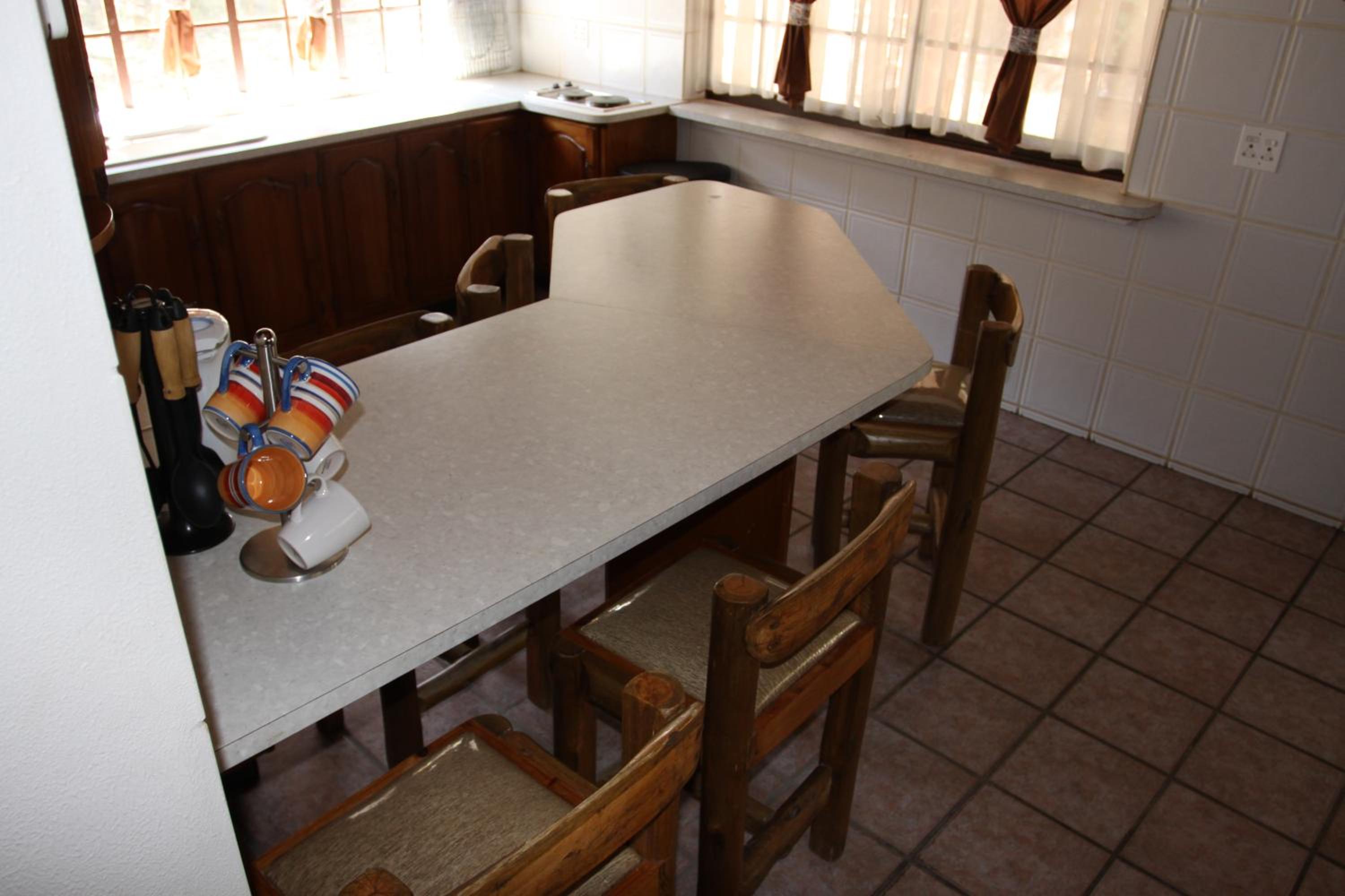 Family Room with Terrace - Photo 5