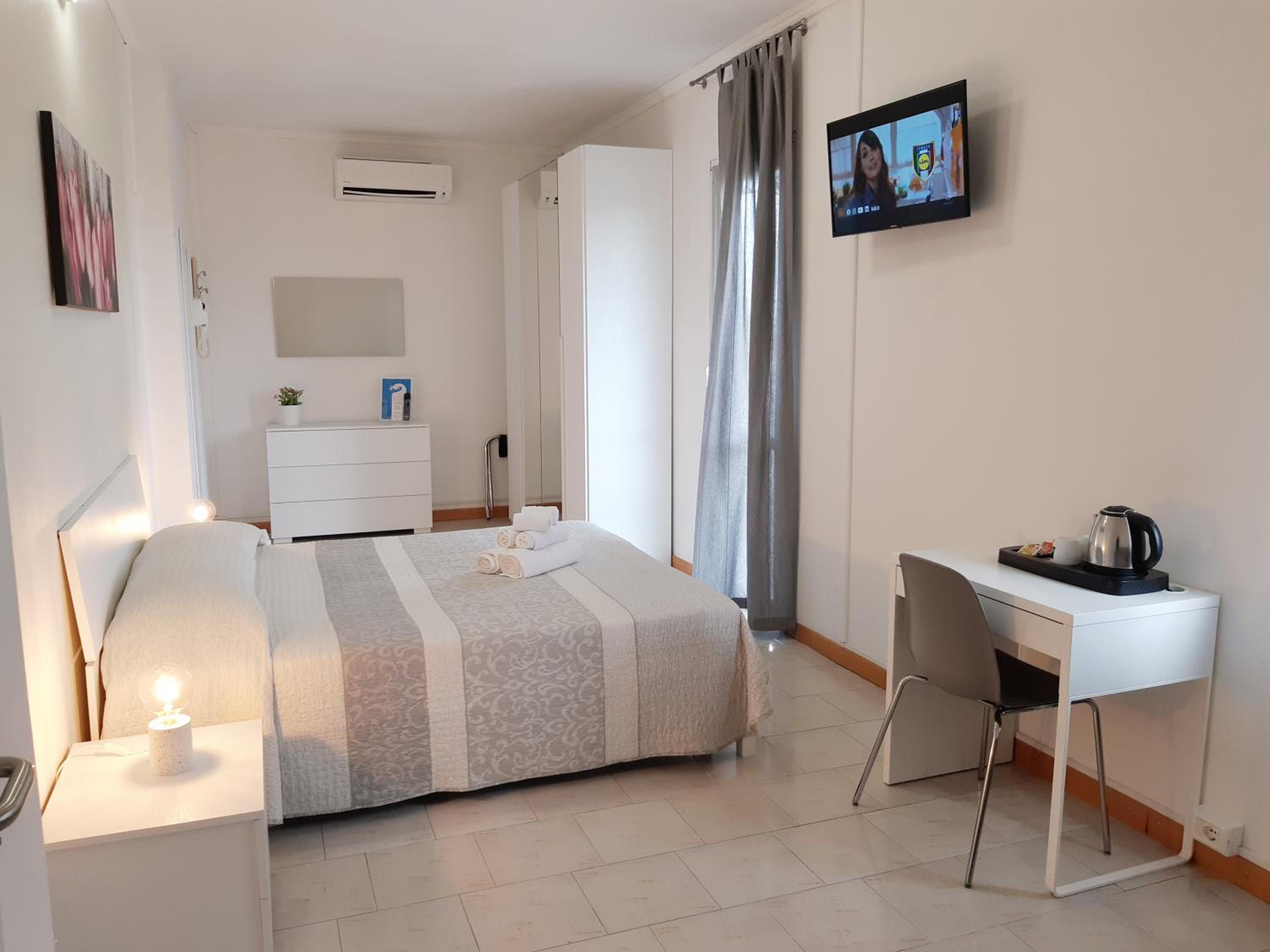 Superior Double Room - Photo 1