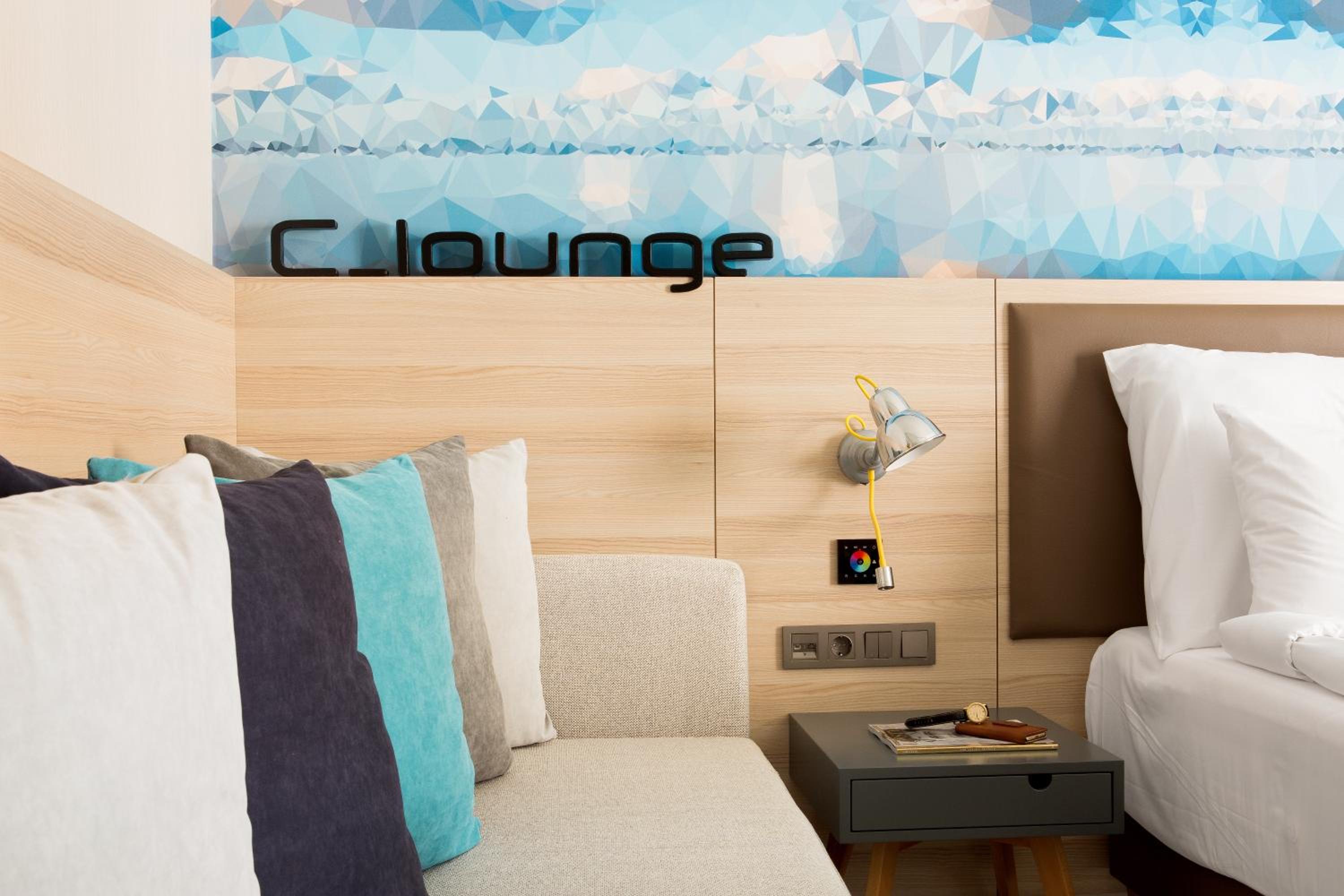 Double or Twin Room Land View
