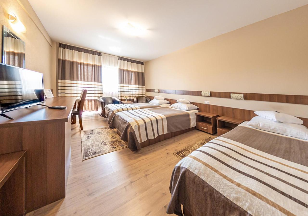 Triple Room - Photo 1