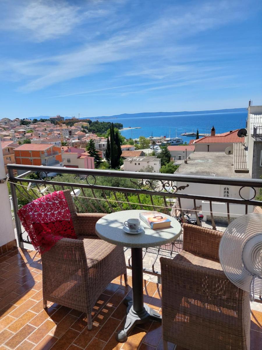 Studio with Balcony and Sea View