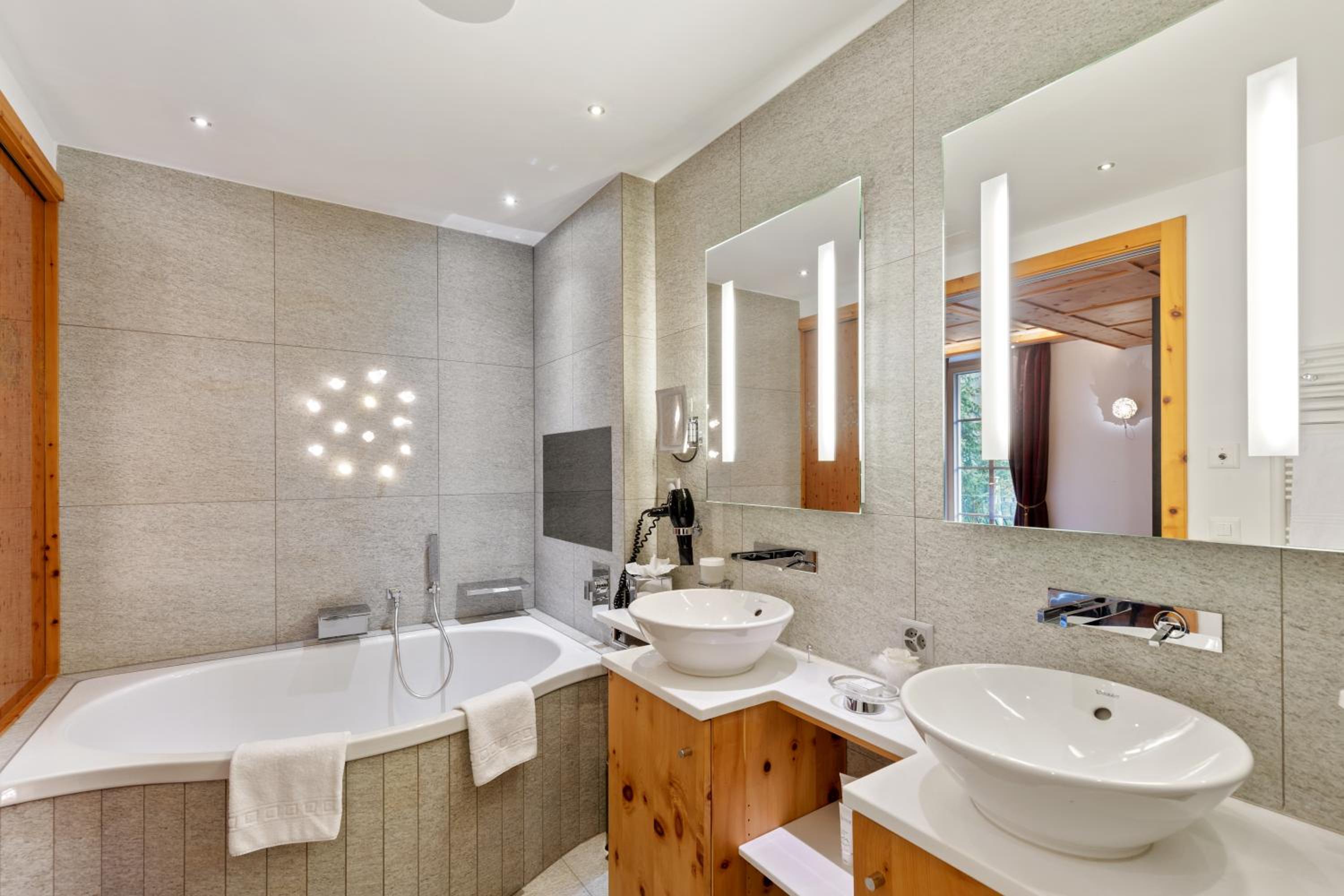 Junior Suite - Photo 4