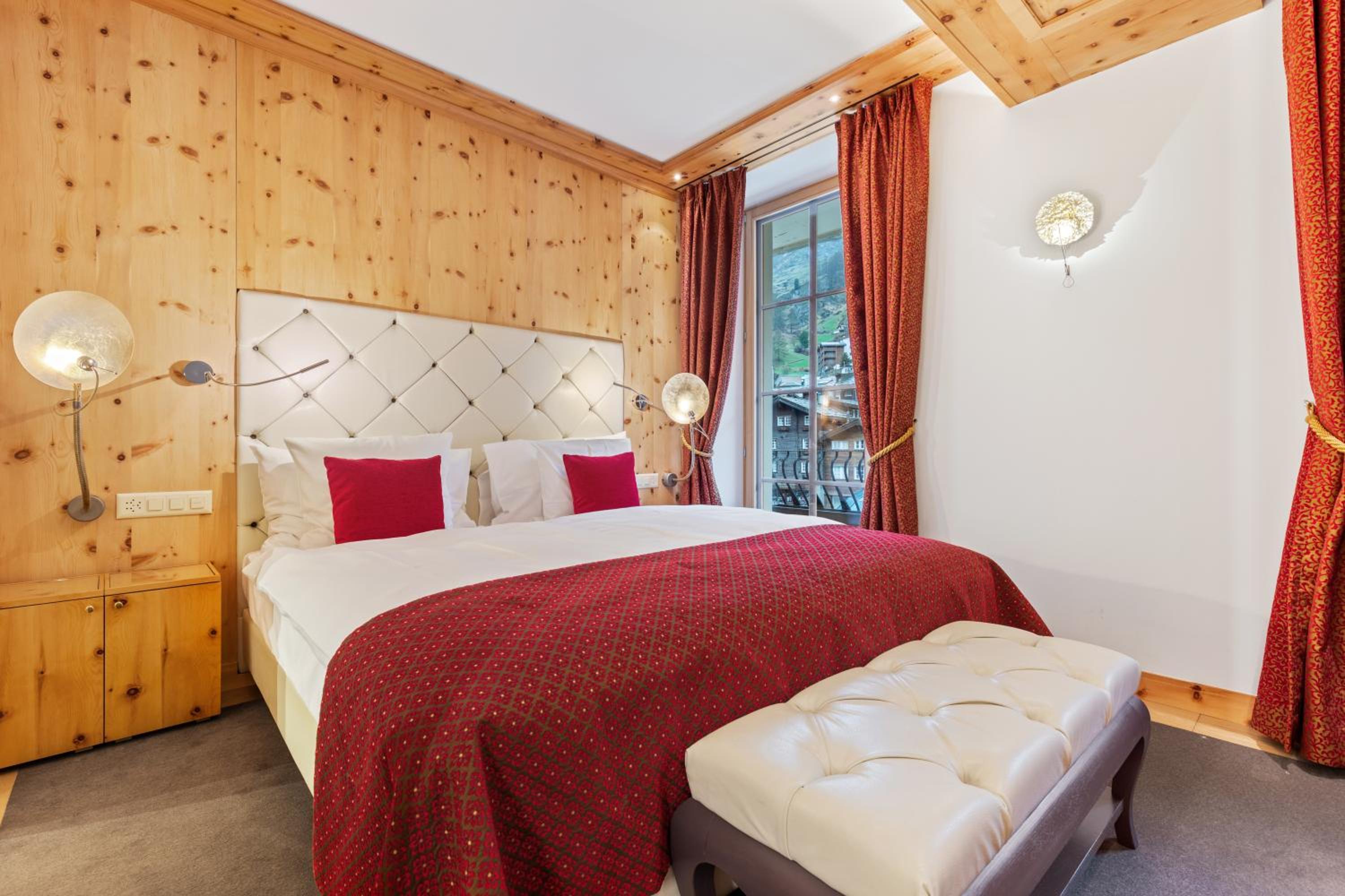 Junior Suite Matterhorn View - Photo 1