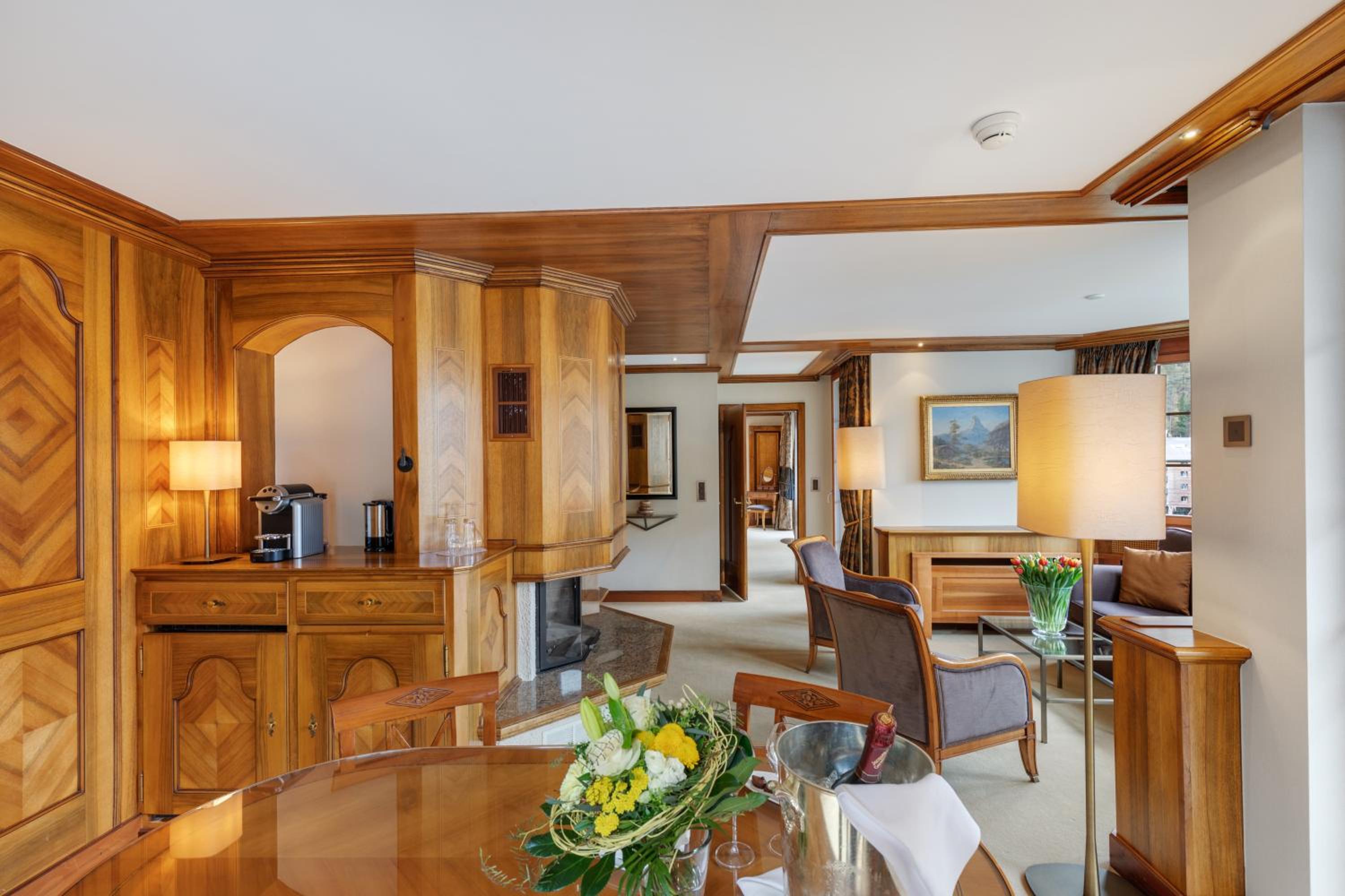Grand Suite with Matterhorn View - Photo 12
