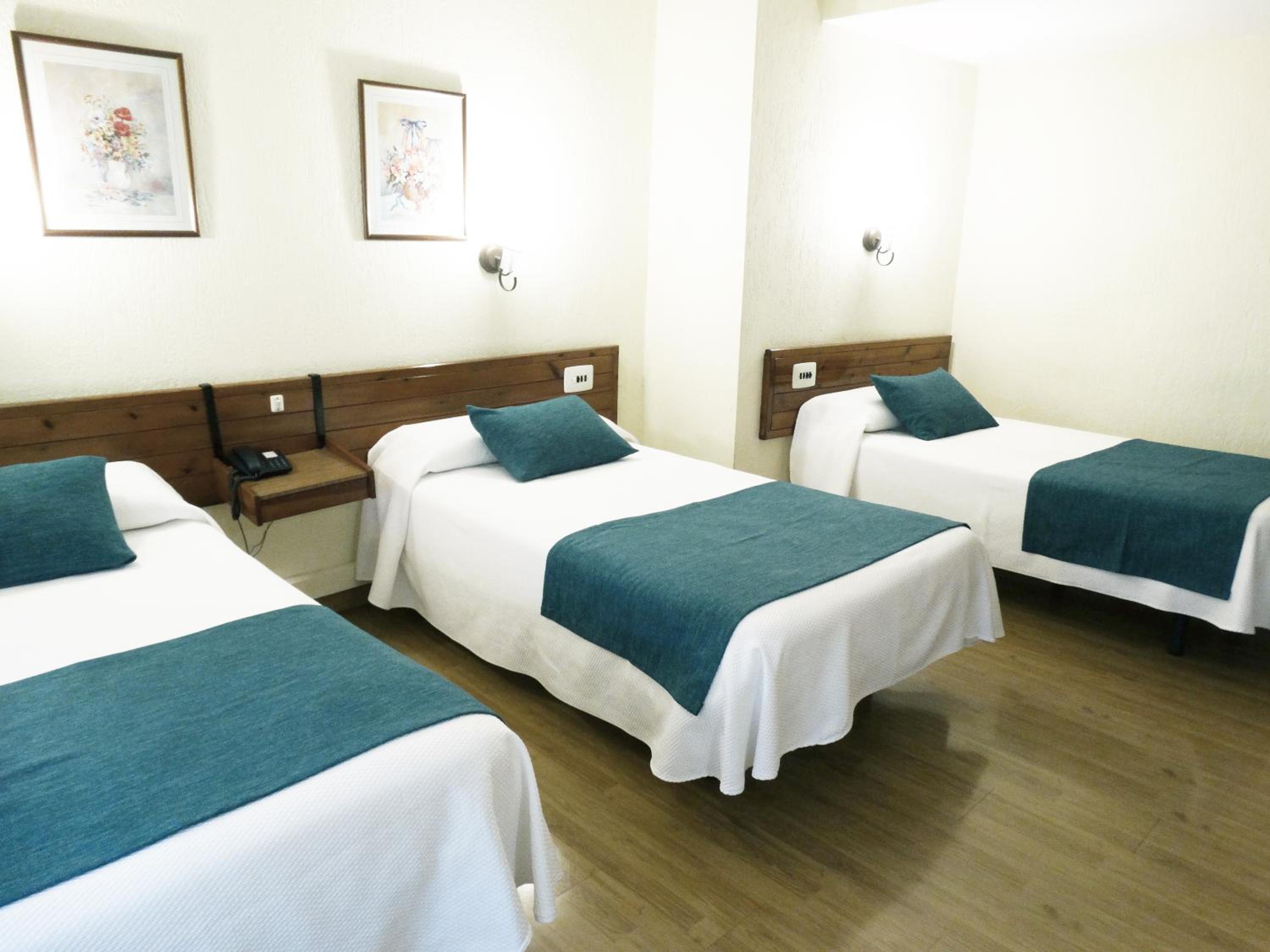 Triple Room - Photo 3