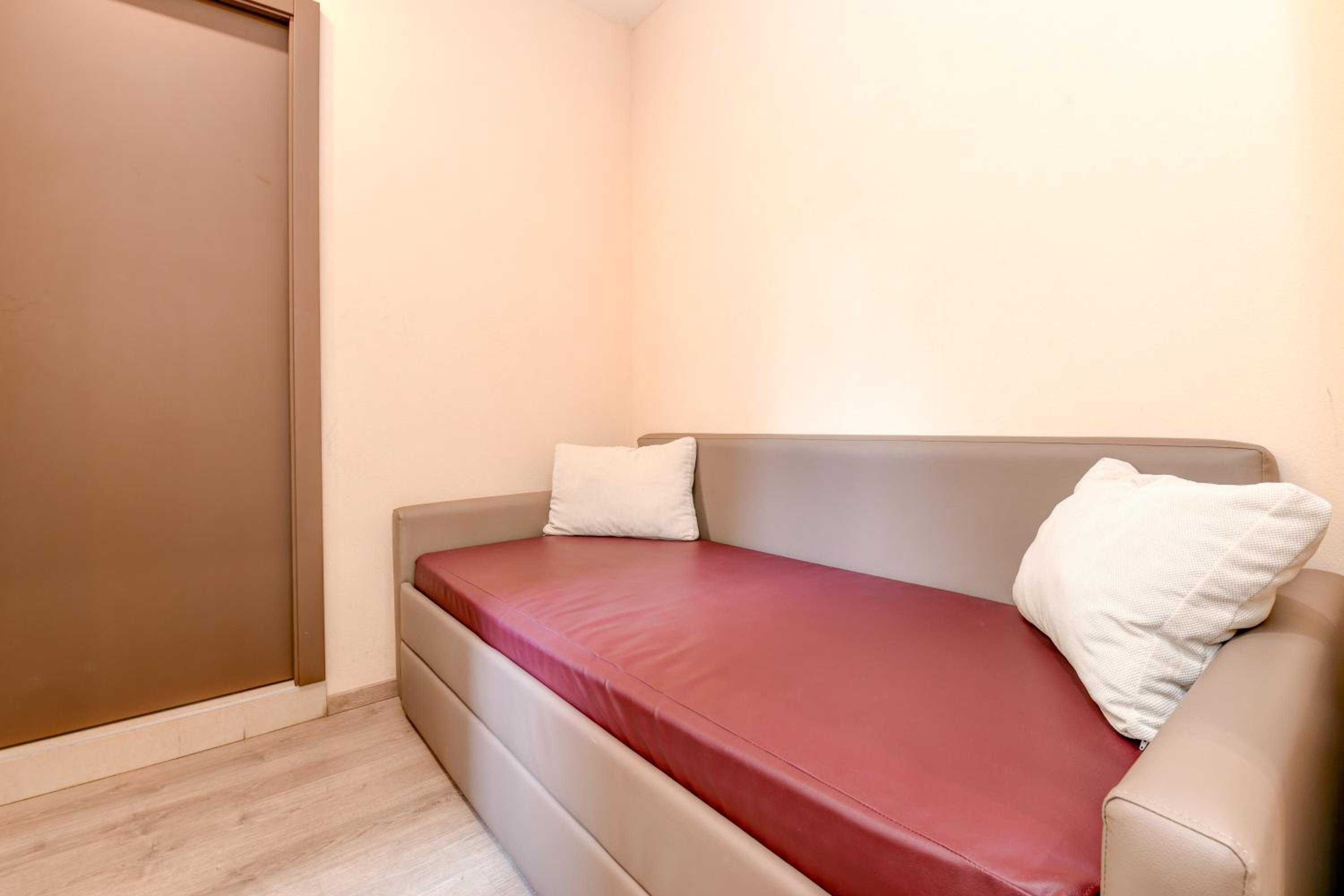 Economy Double or Twin Room - Photo 4