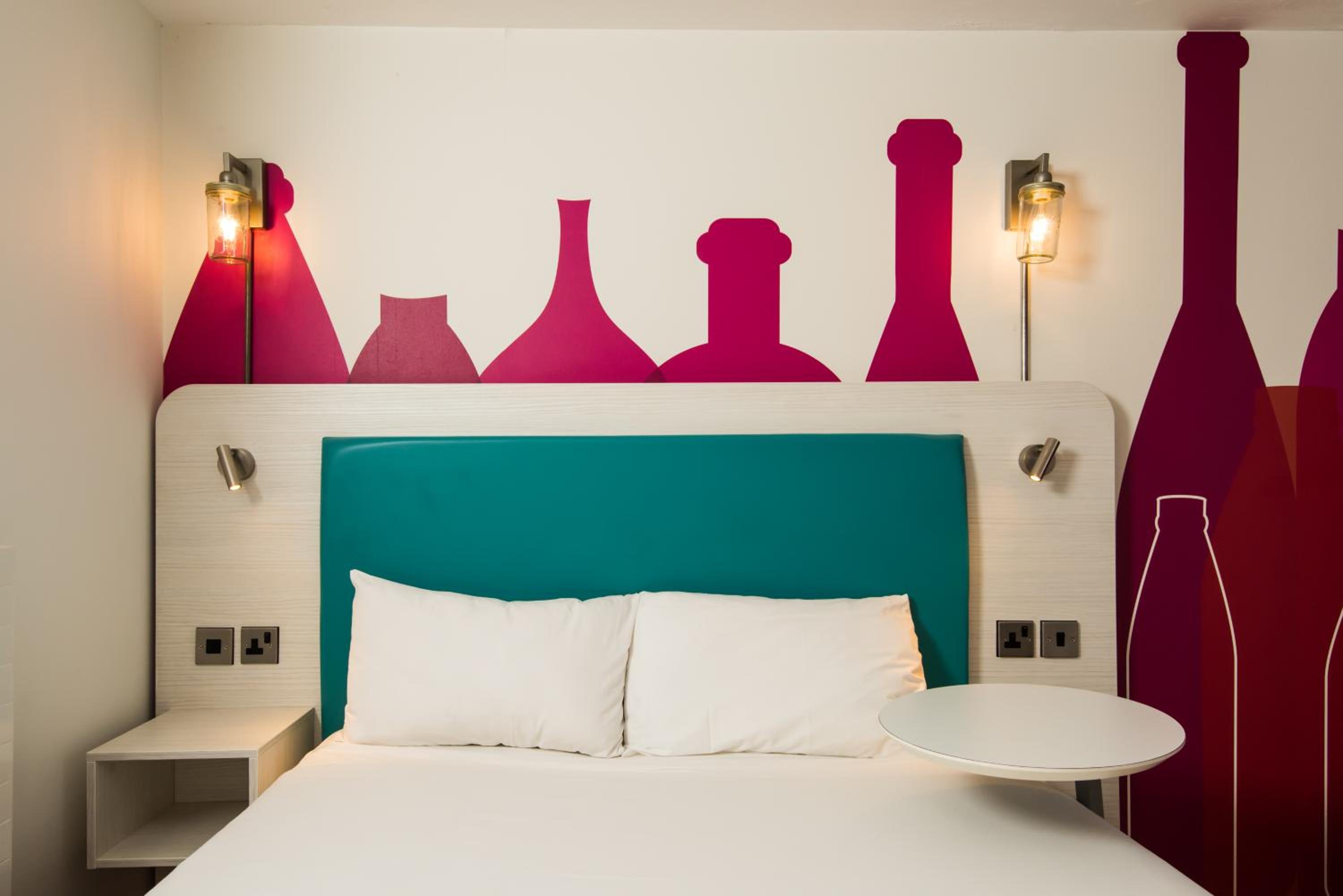 Queen Room - Photo 1