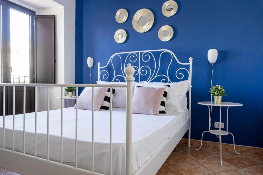 Double Room With Private Bathroom - Photo 14