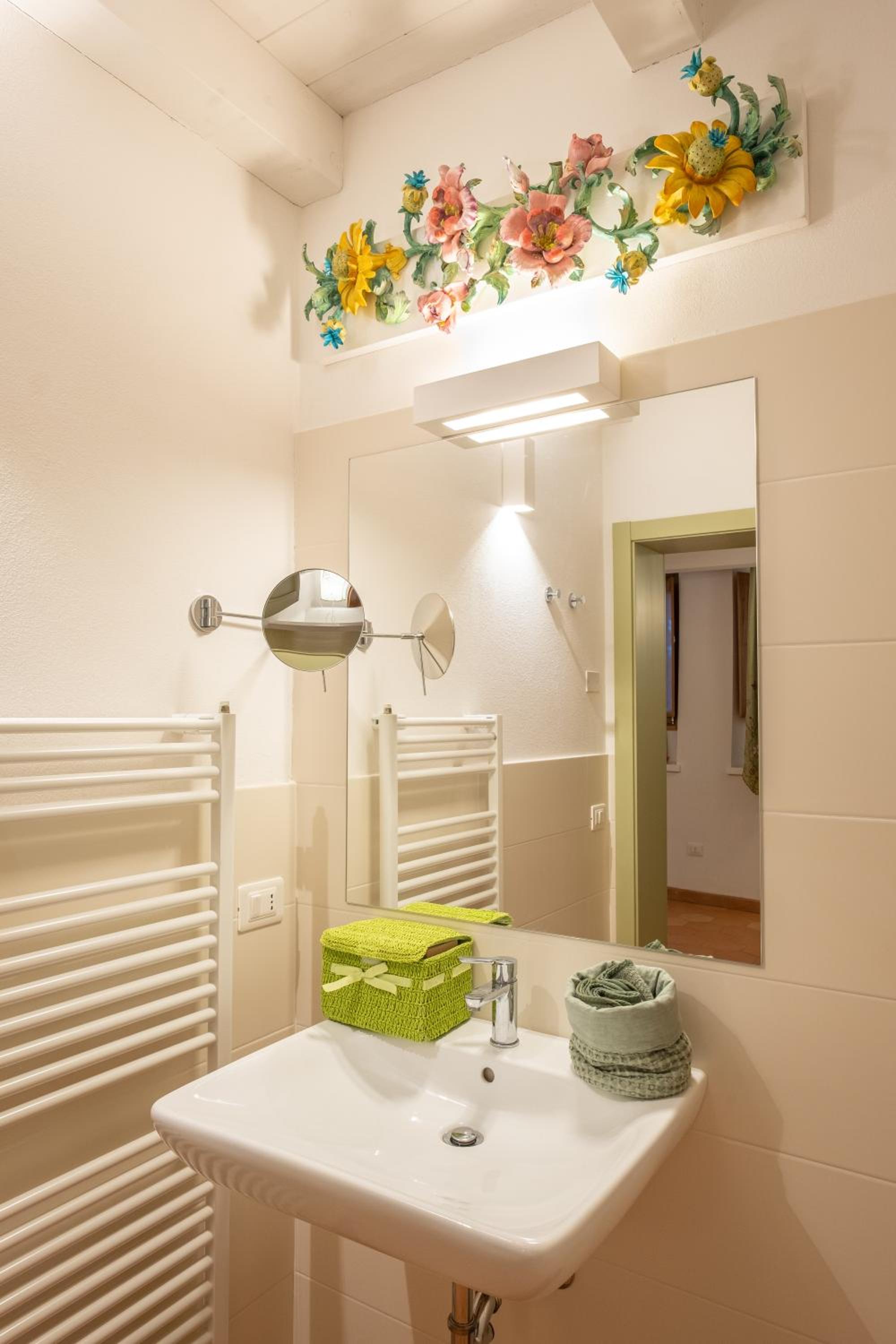 Casa Flora, Billede 2