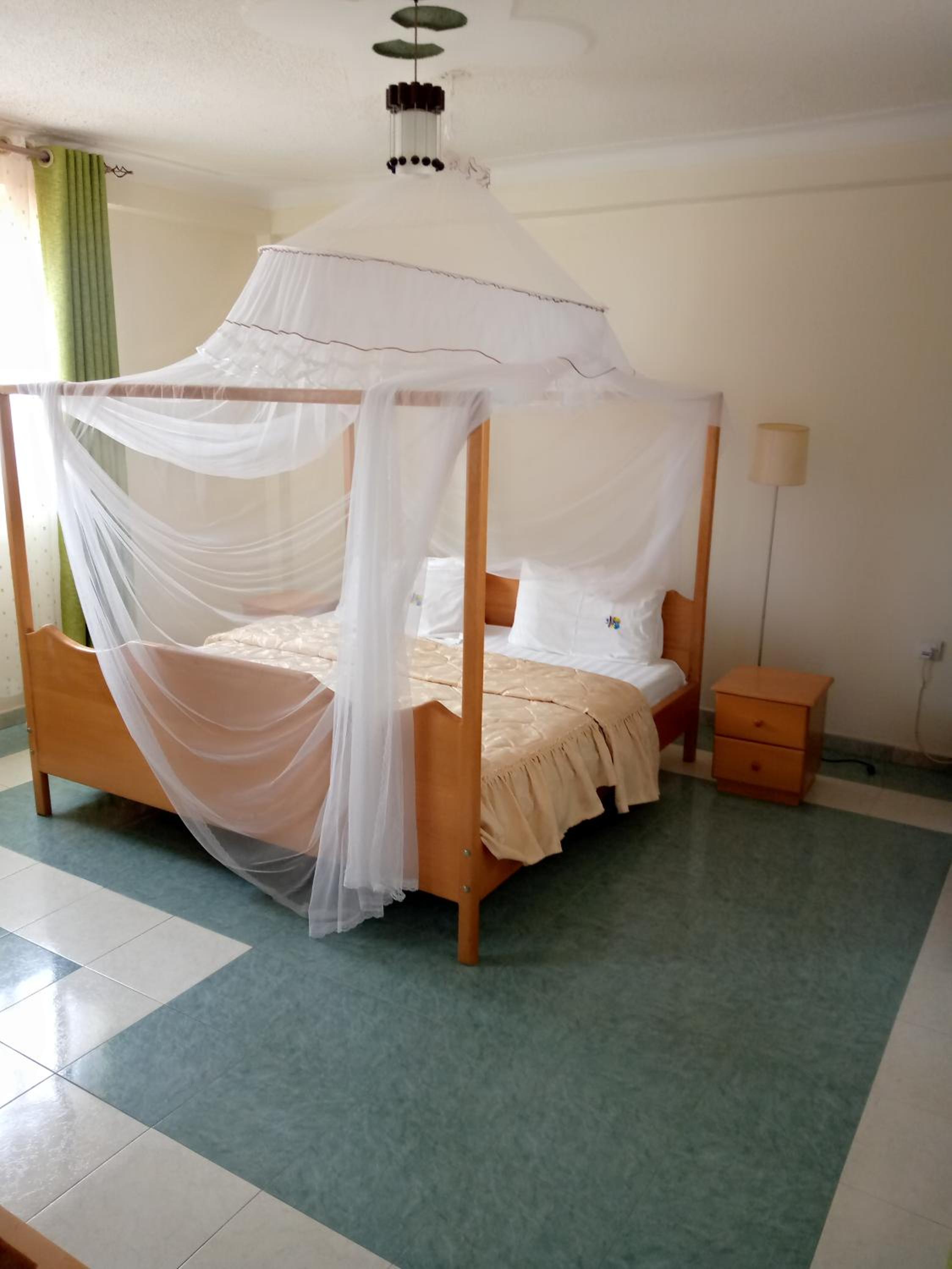 Budget Double Room photo 3