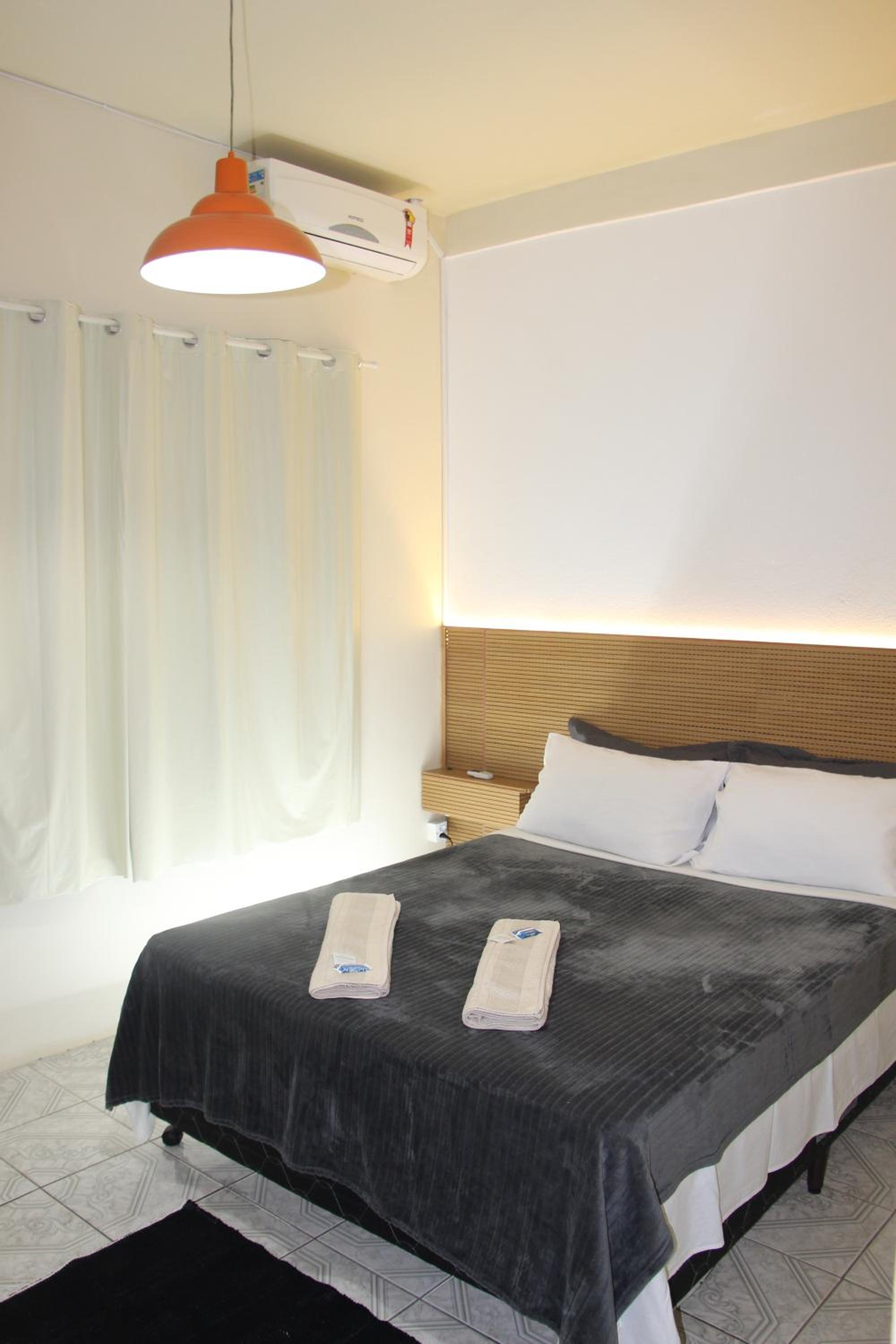 Executive Suite - Photo 7
