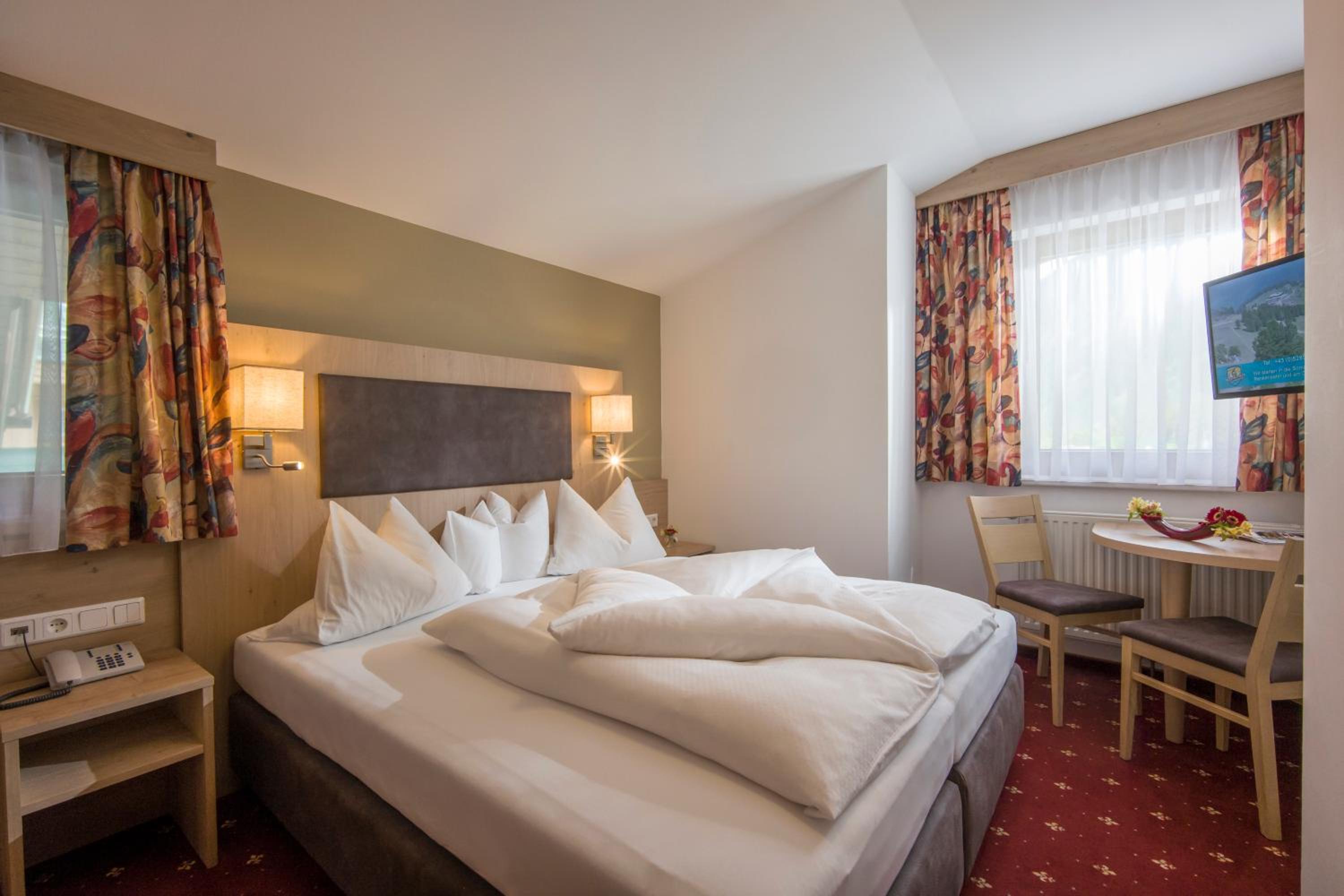 Double or Twin Room photo 1