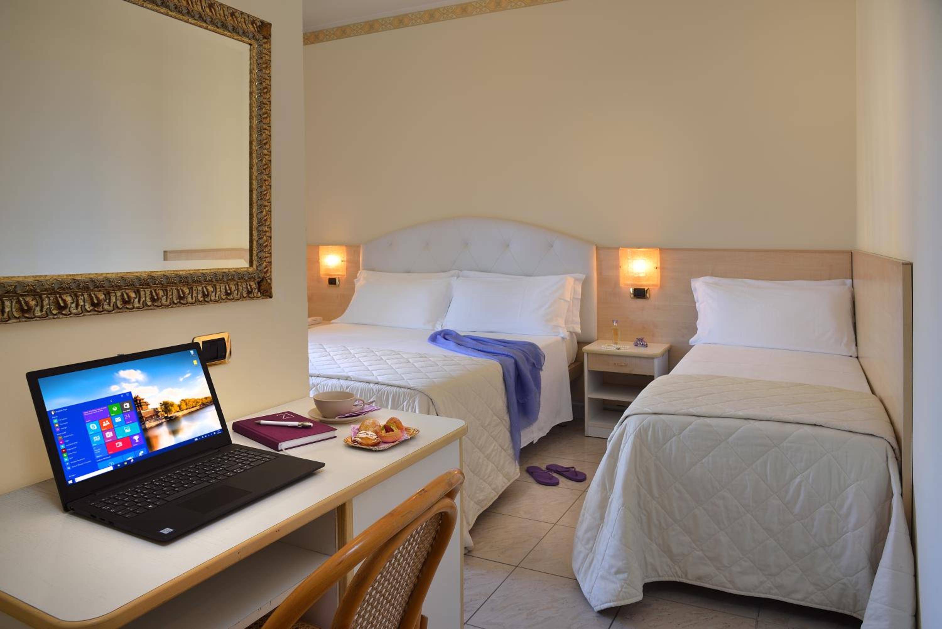 Triple Room - Photo 5