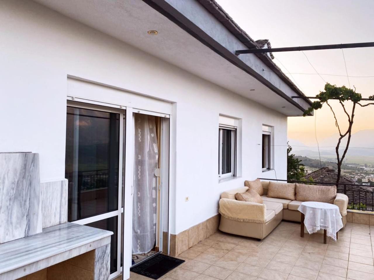 Two-Bedroom Villa photo 3