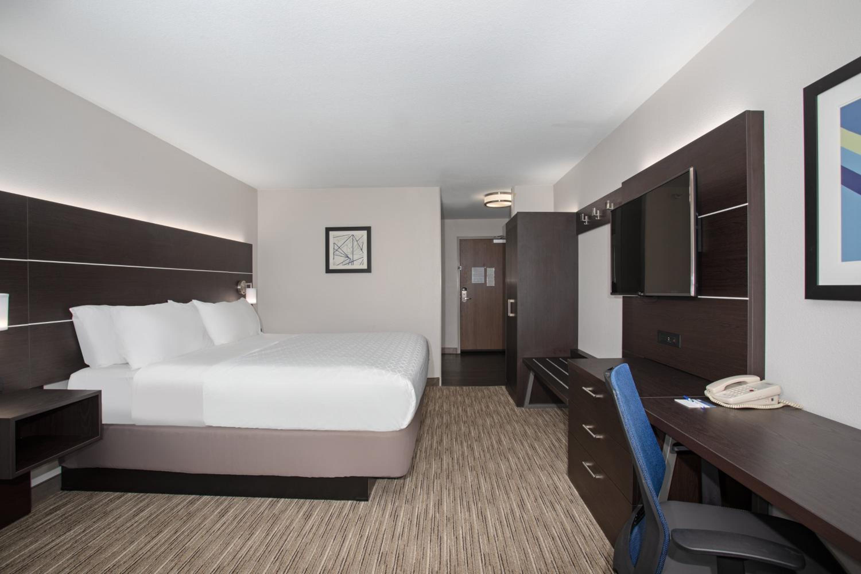 Standard Room - Photo 8