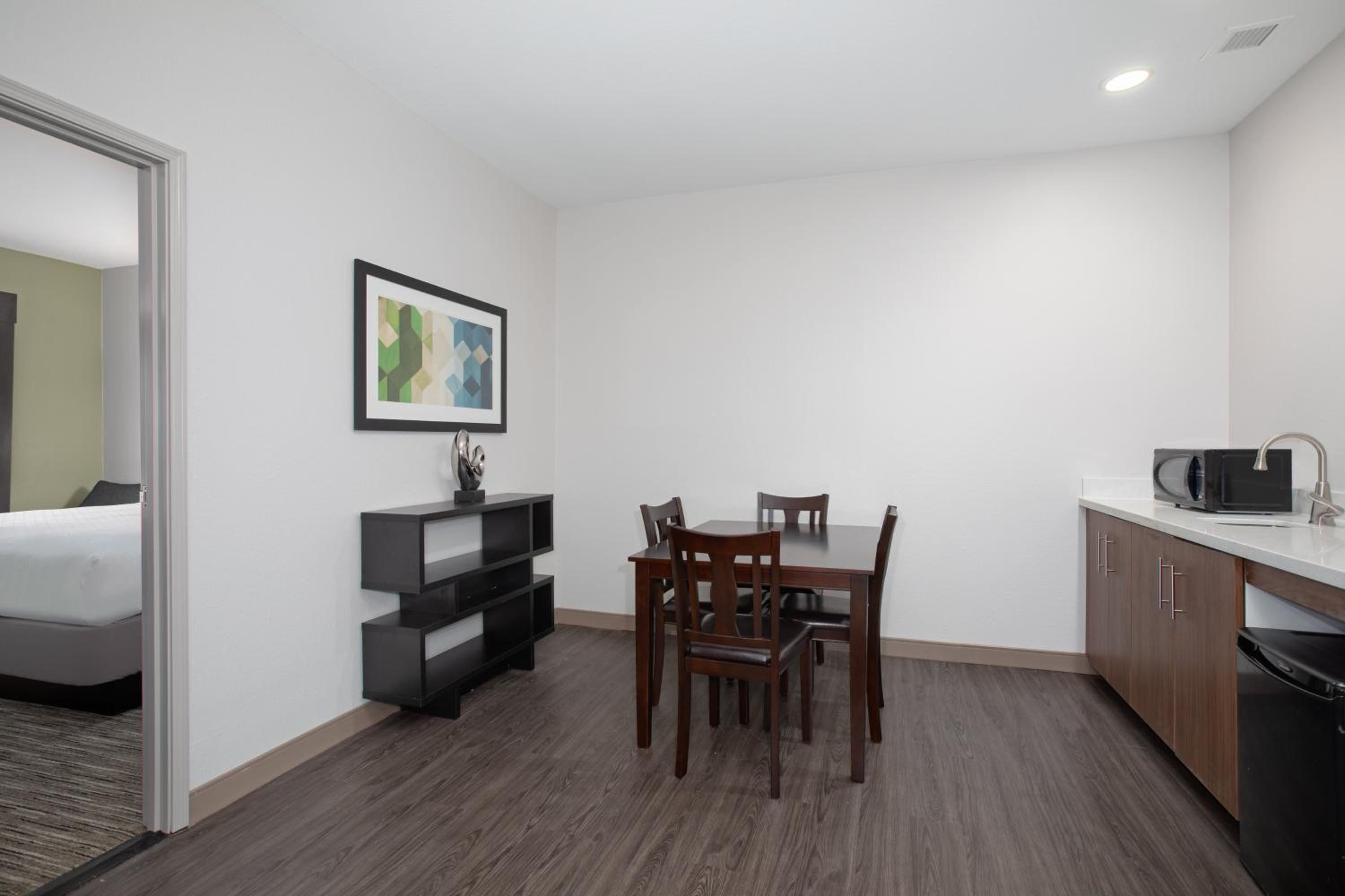 Two-Bedroom Suite