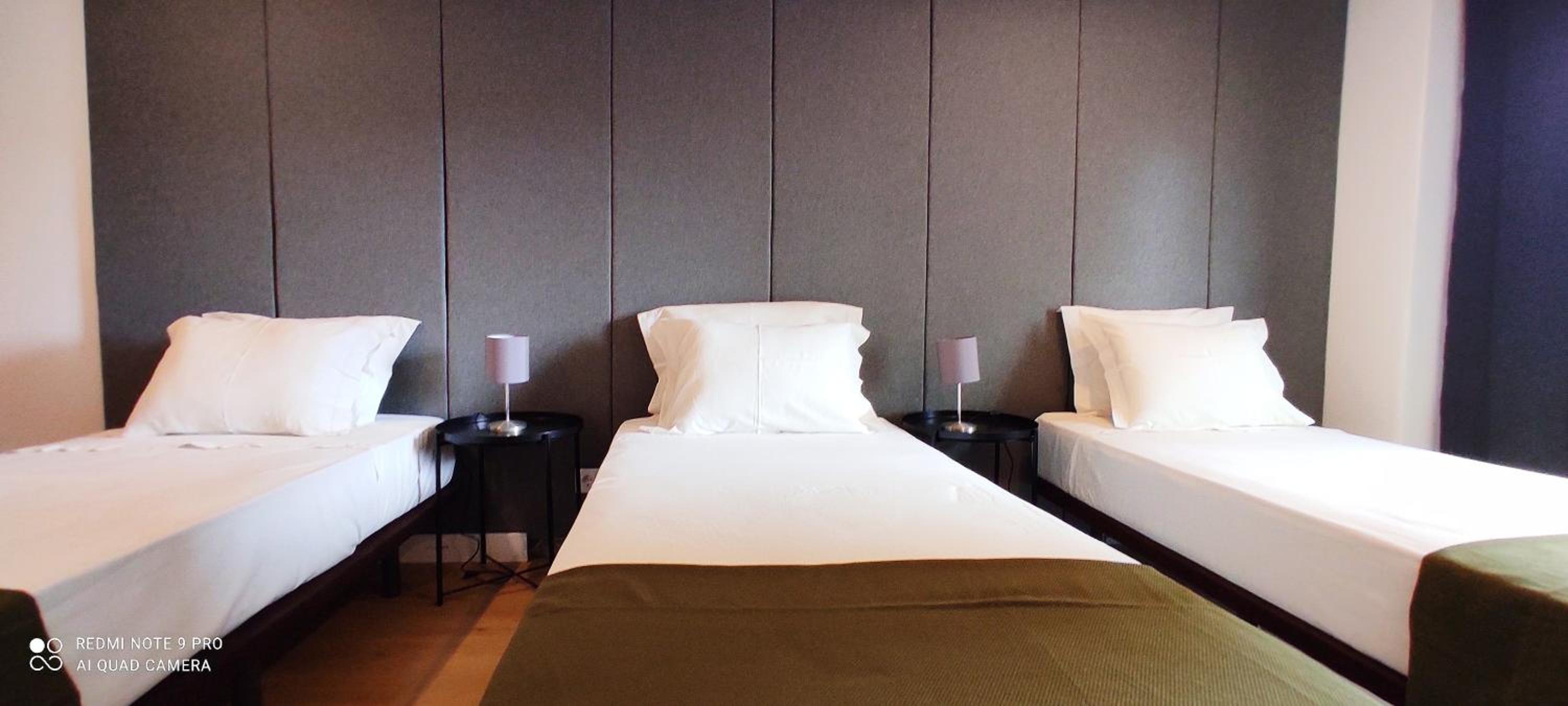 Triple Room with Balcony - Photo 1
