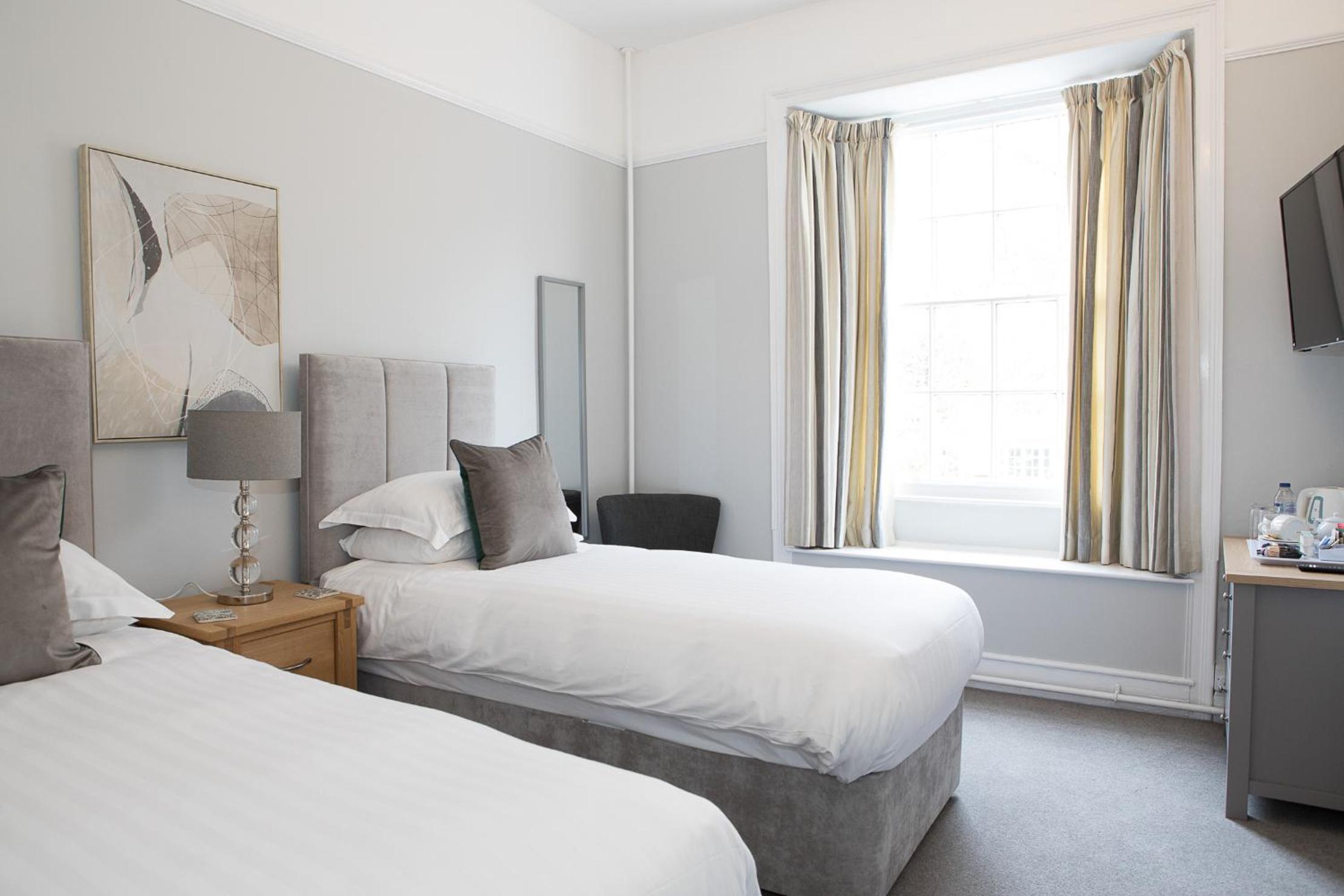 Deluxe Double or Twin Room
