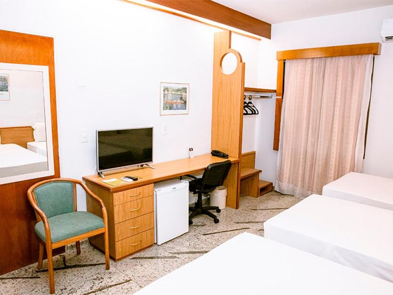 Standard Triple Room photo 2
