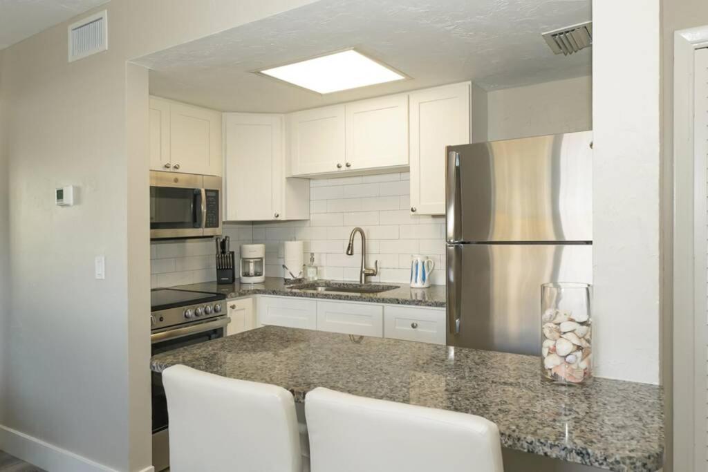 One-Bedroom Apartment - Photo 7