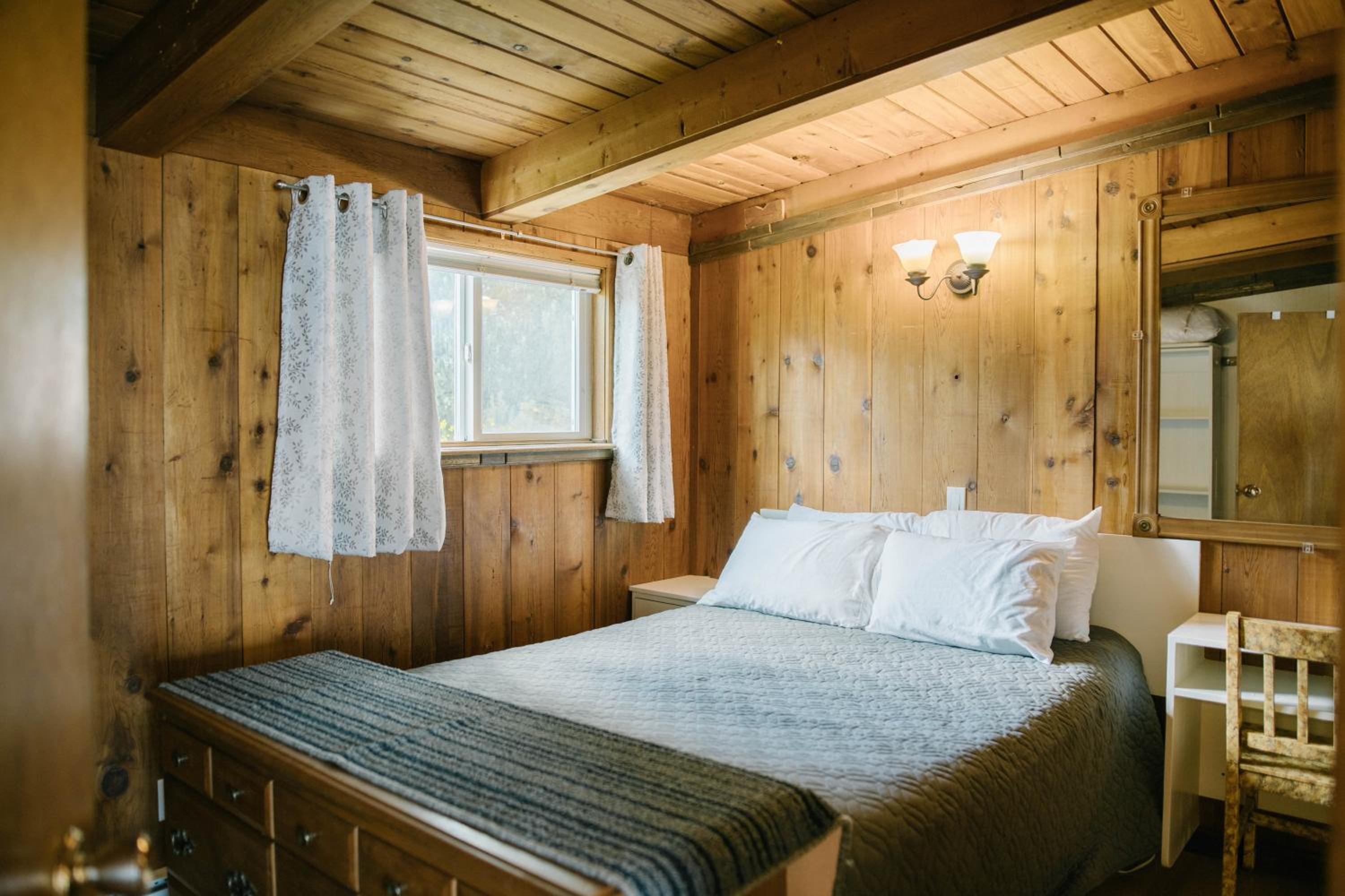 Cabin 14A photo 2