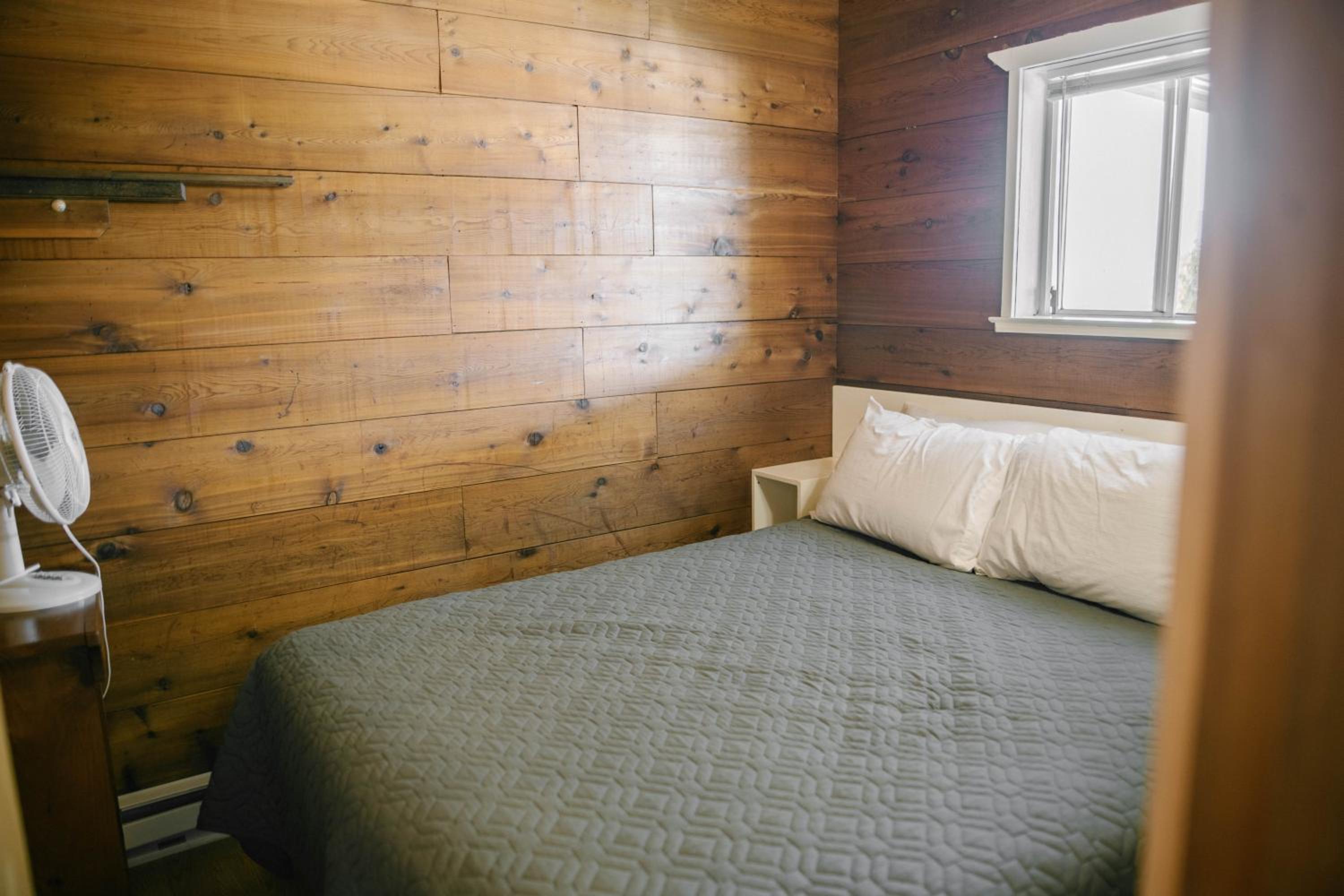 Cabin 14A photo 1