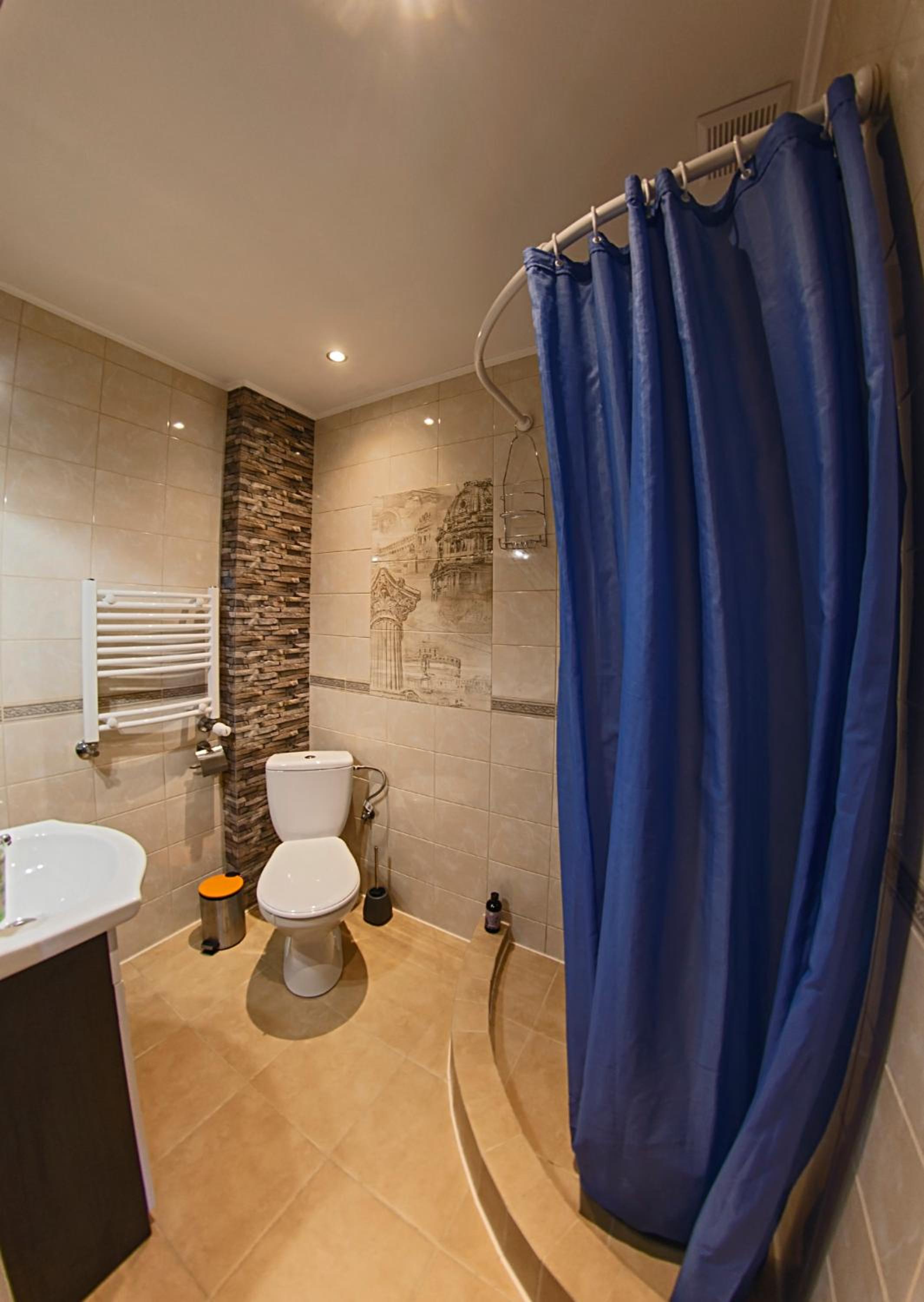 Large Double Room photo 2