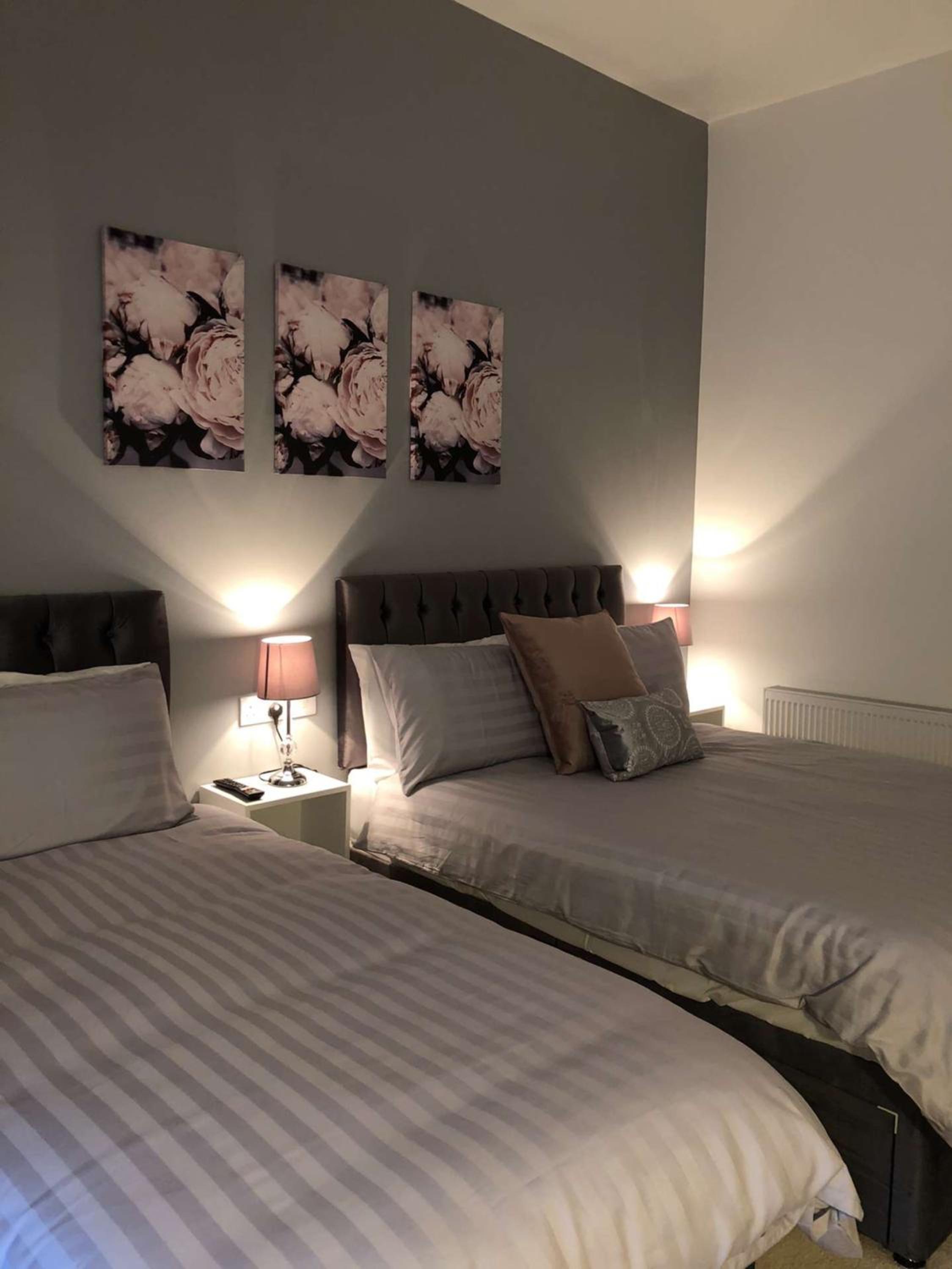 Deluxe Family Room
