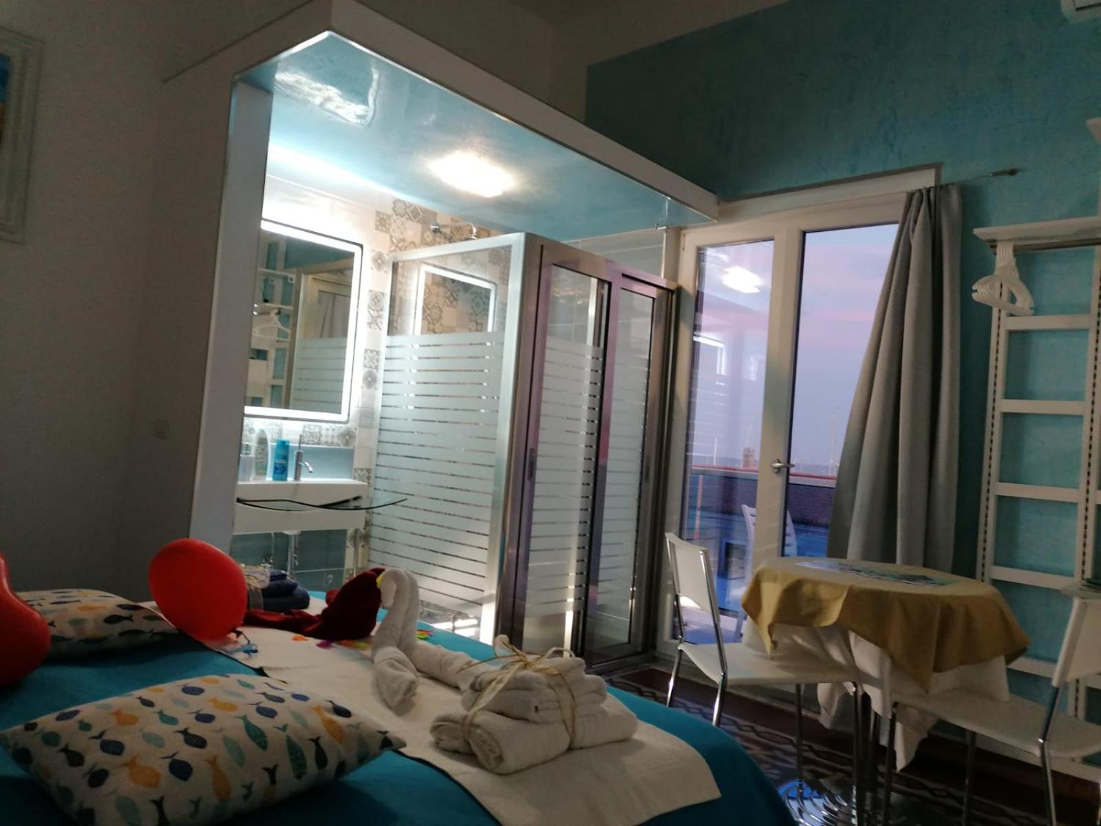 Triple Room with Private Bathroom photo 1