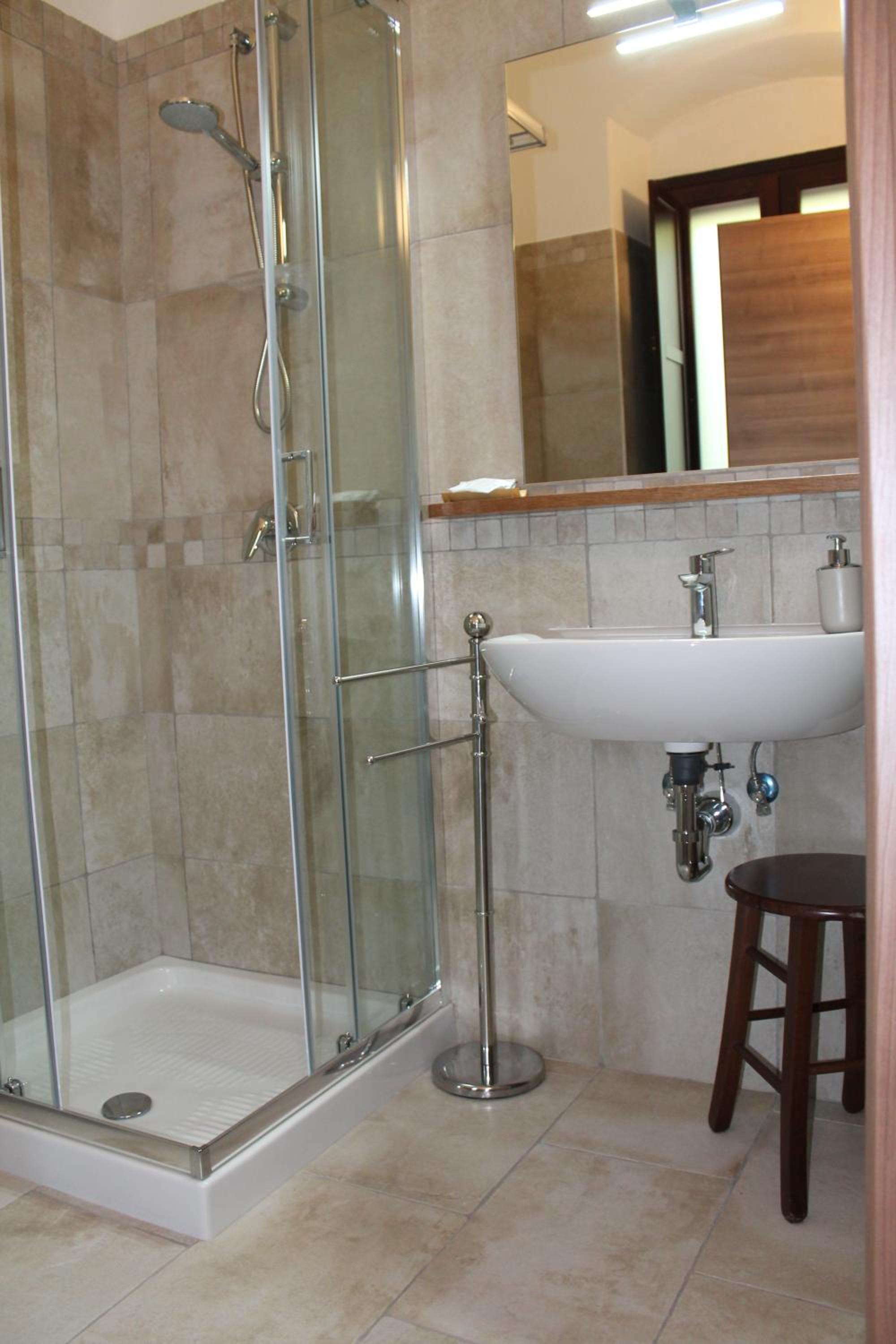 Superior Double Room - Photo 4