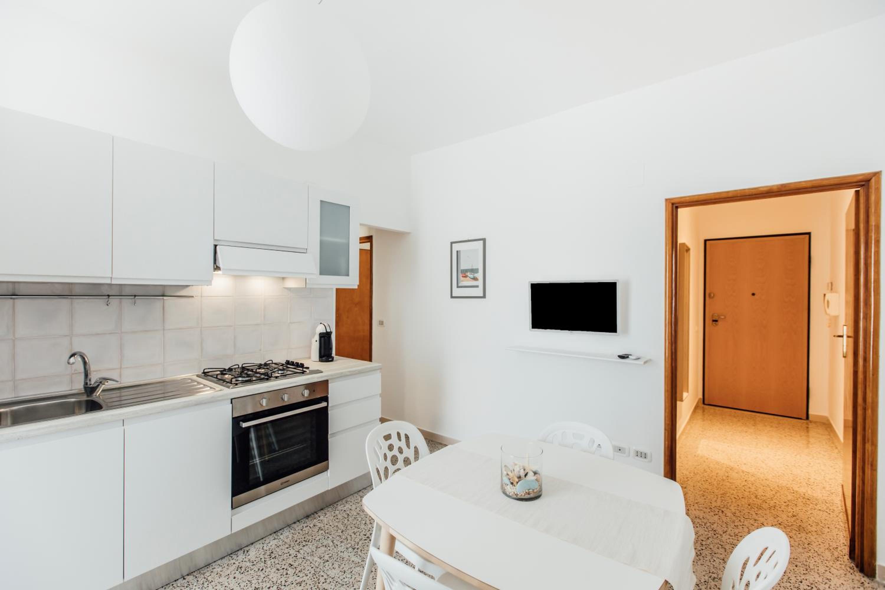 Standard Apartment photo 3