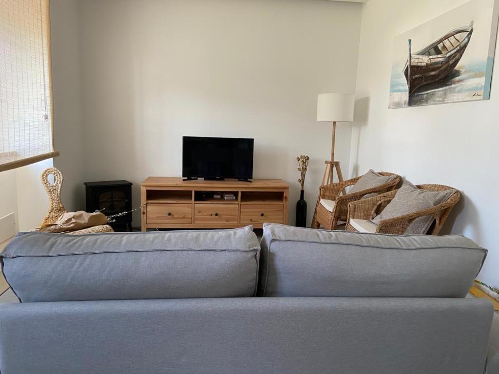Two-Bedroom House - Photo 15