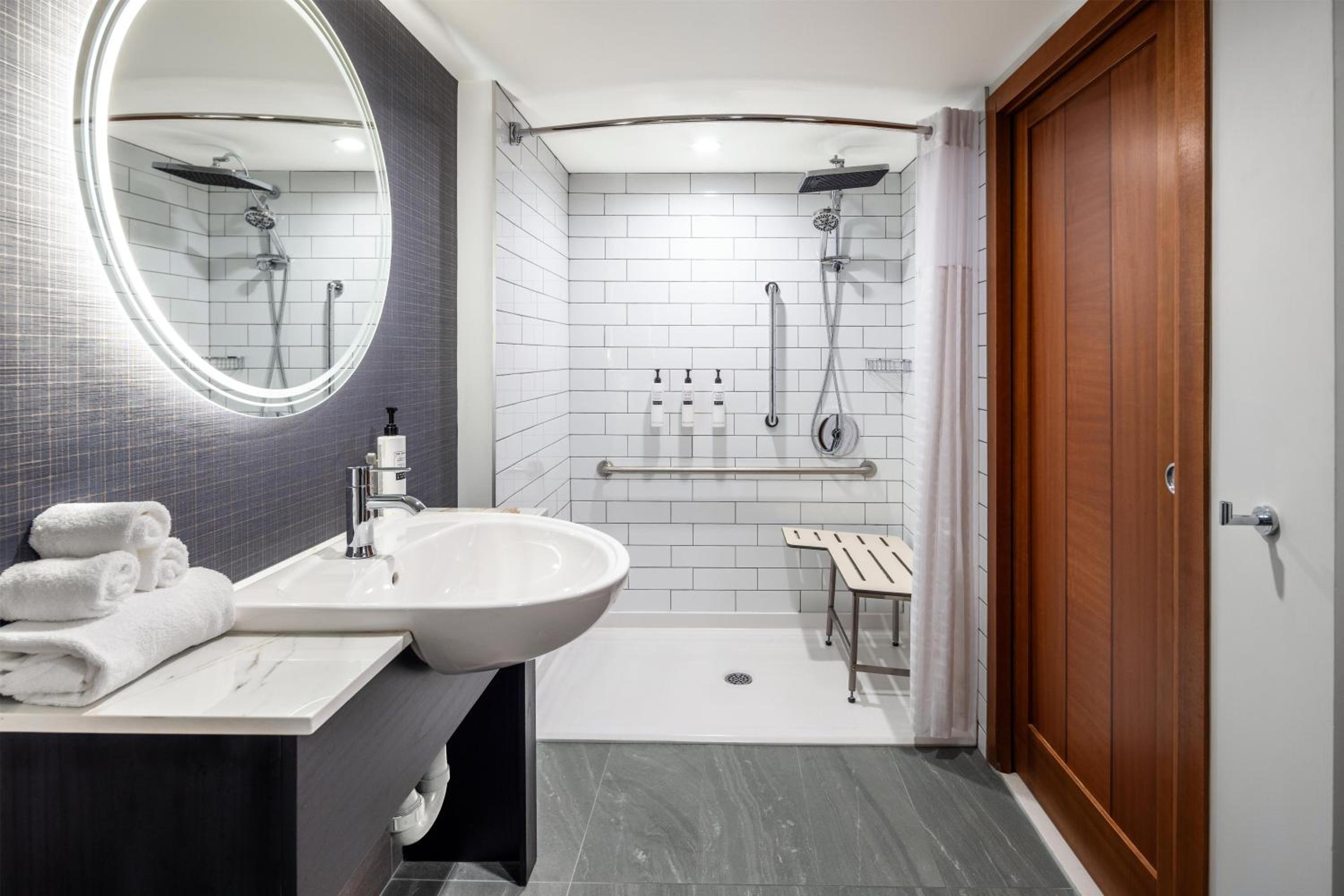 Two-Bedroom Suite with One Queen Bed and Roll-In Shower - Wheelchair Access