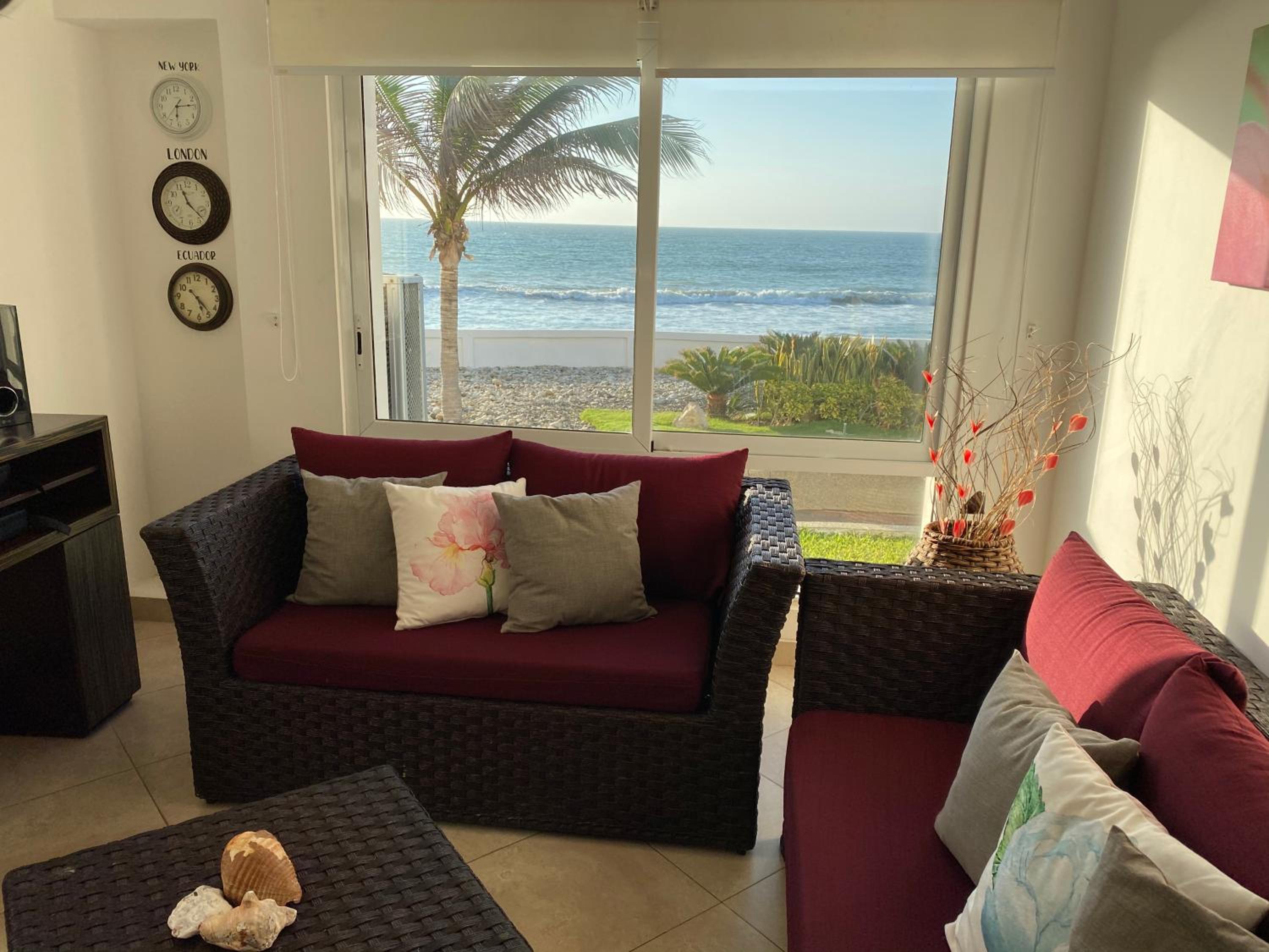 Apartment with Sea View photo 2