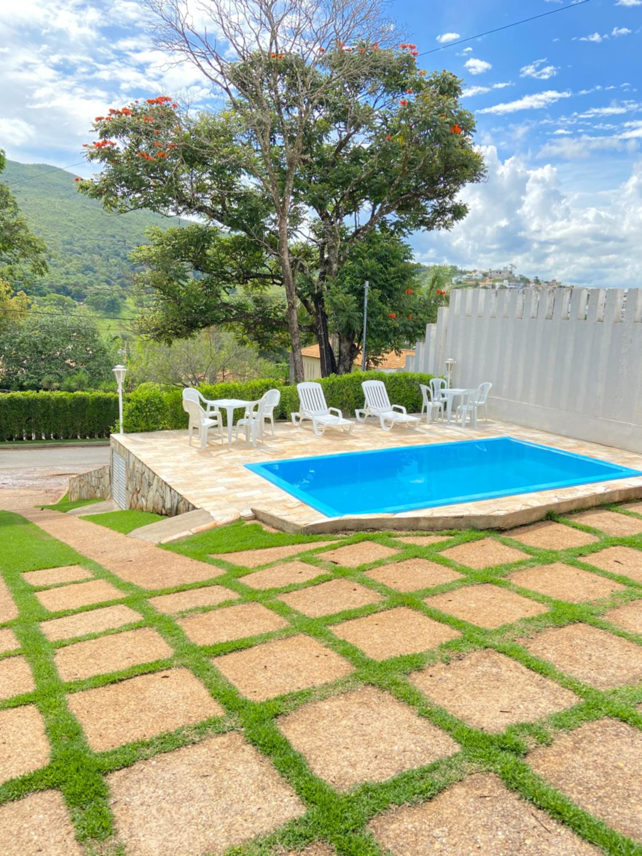 Apartment with Pool View  photo 3