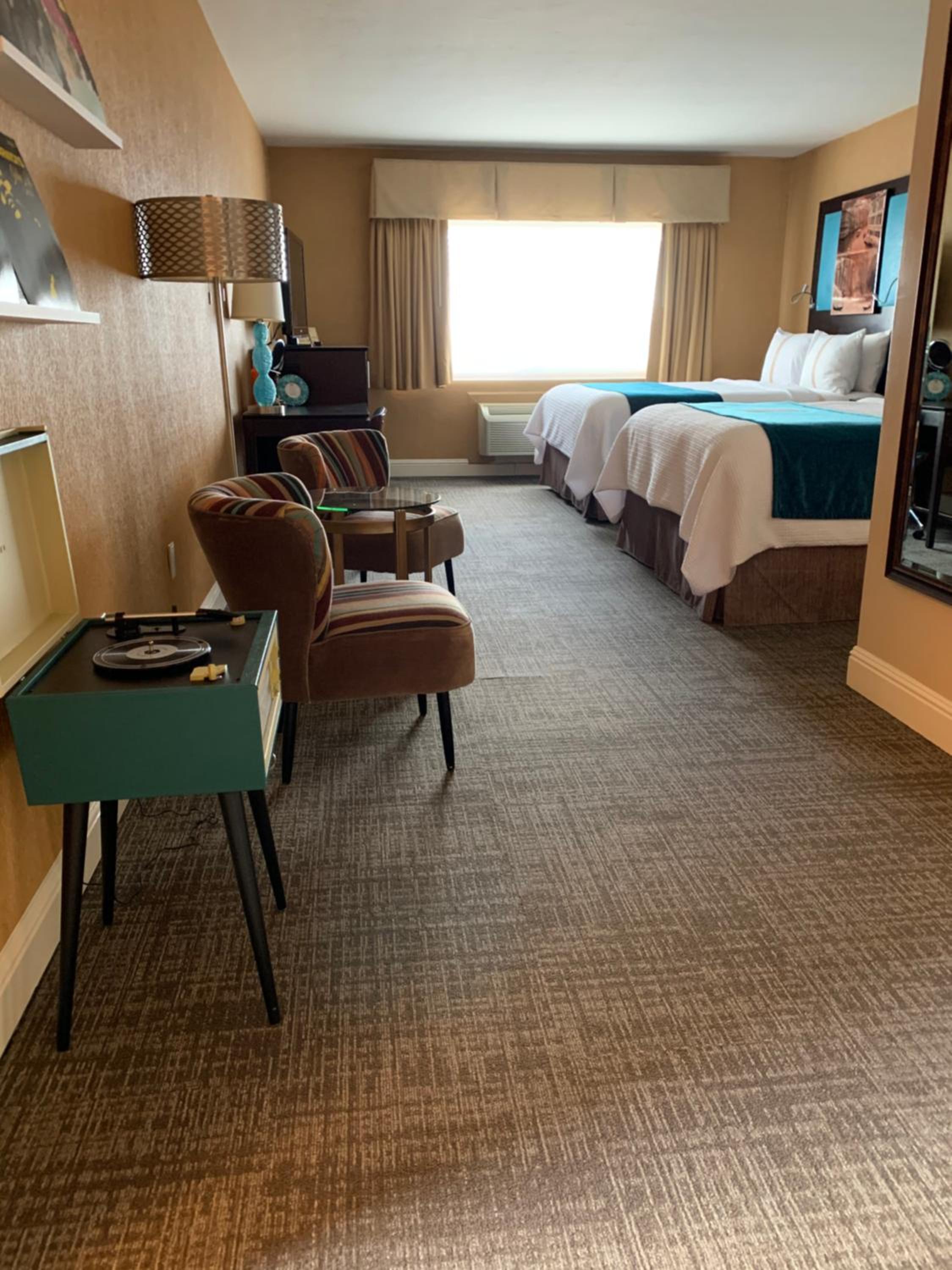 Deluxe Queen Room with Two Queen Beds photo 1