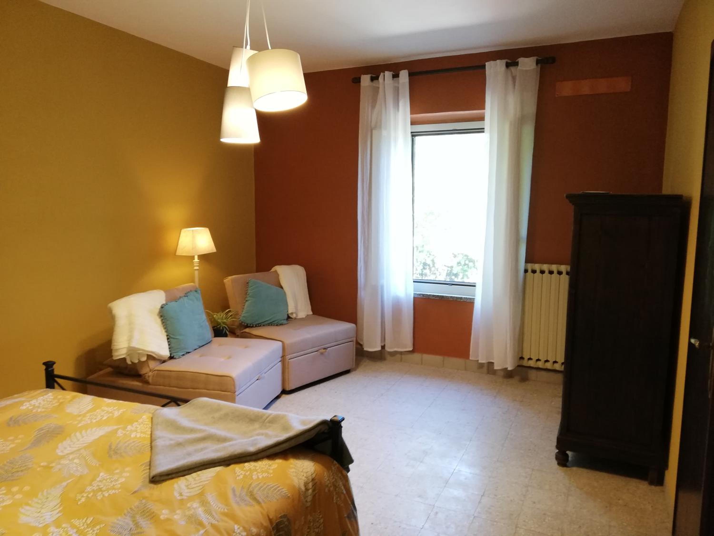 Double Room with Private Bathroom - Photo 7