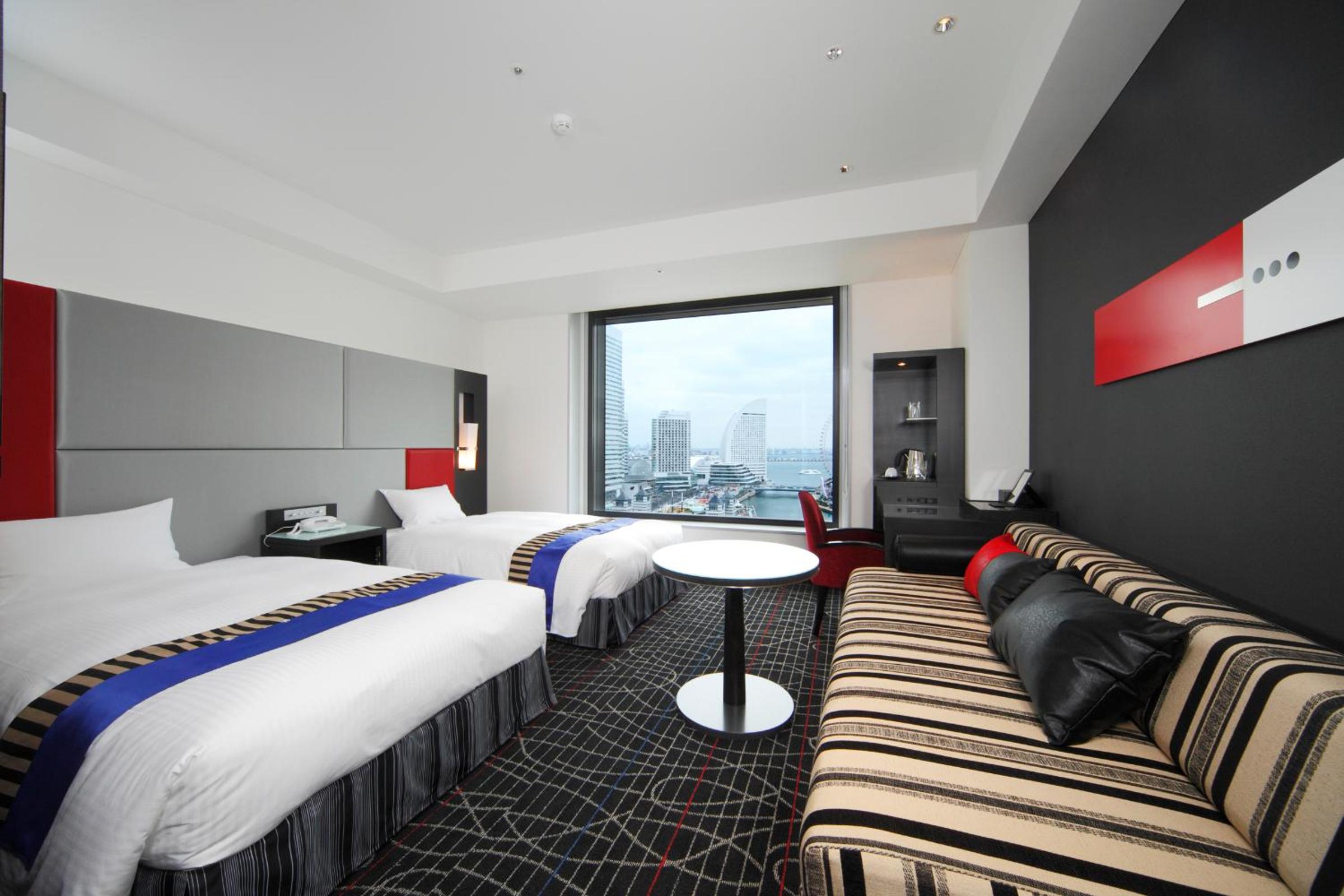 Superior Twin Room with Bay View - Non-Smoking - Photo 5