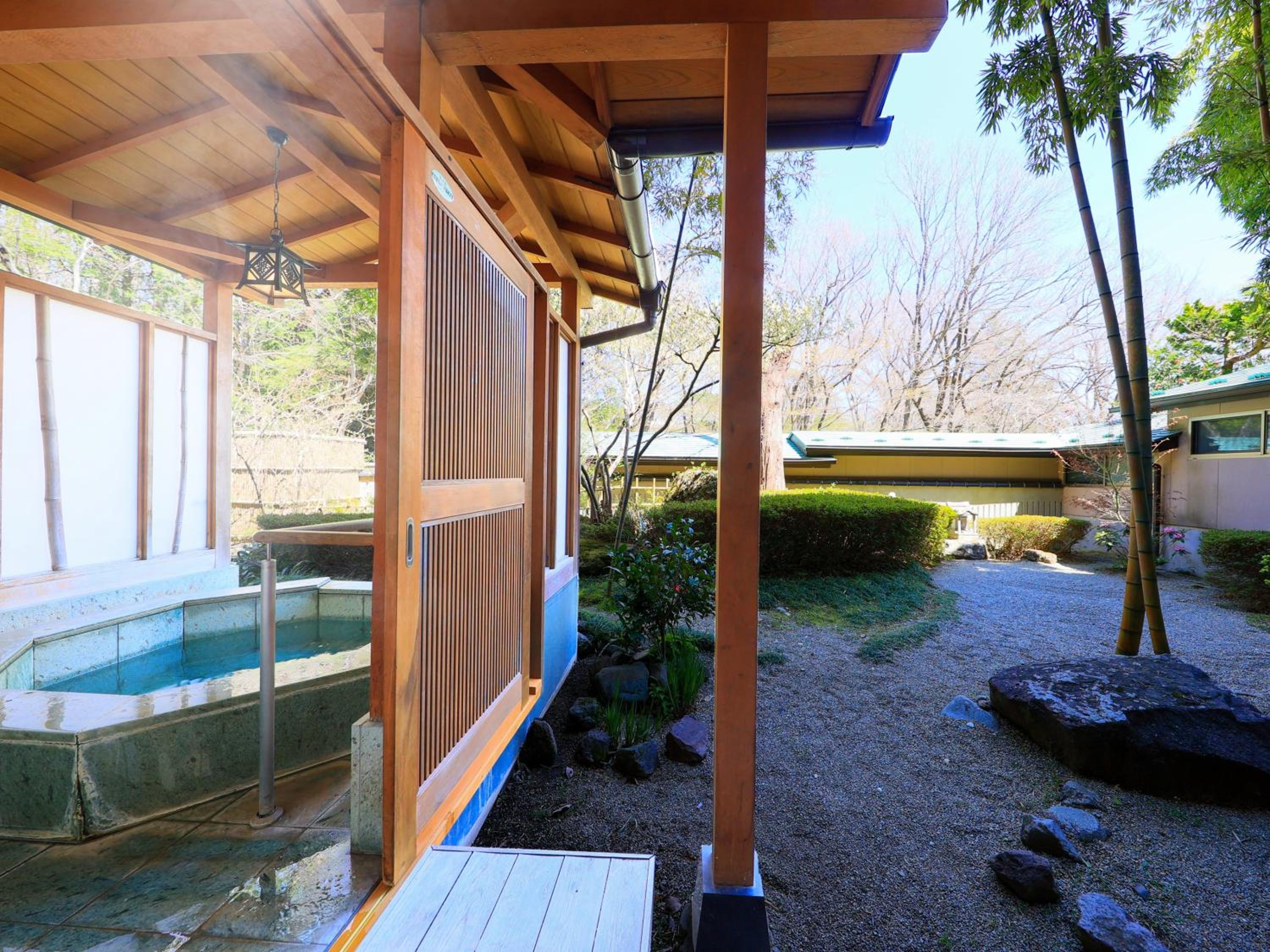 Japanese-Style Room With Open-Air Bath - Photo 5