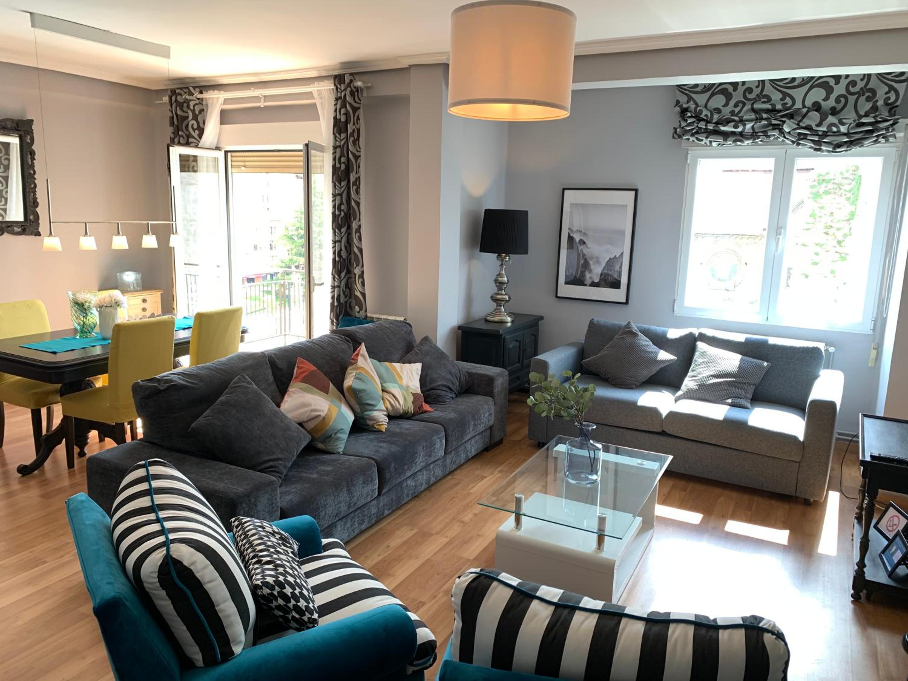 Two-Bedroom Apartment - Photo 1