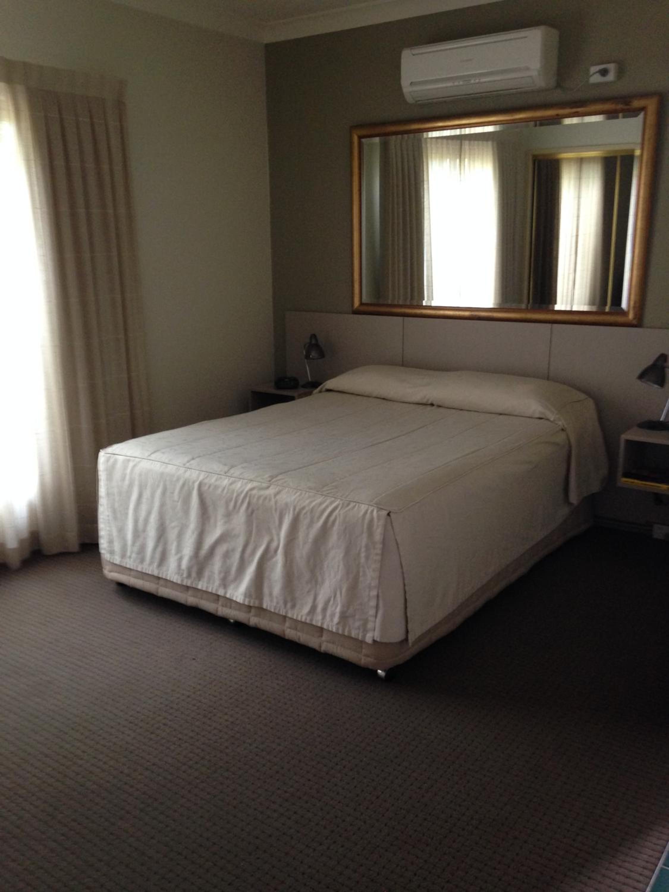 Royal Suite photo 2