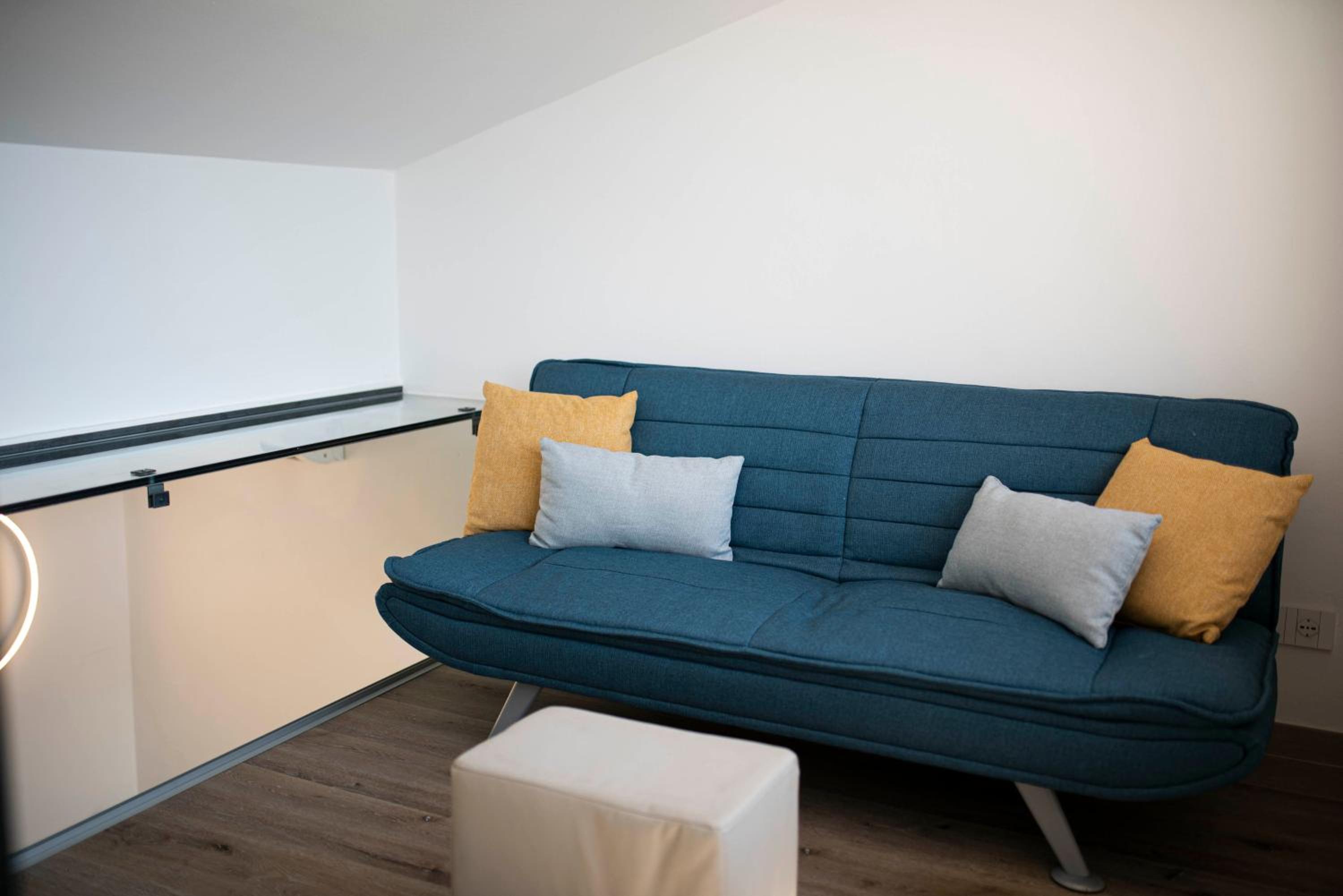 Apartment with Lake View photo 2