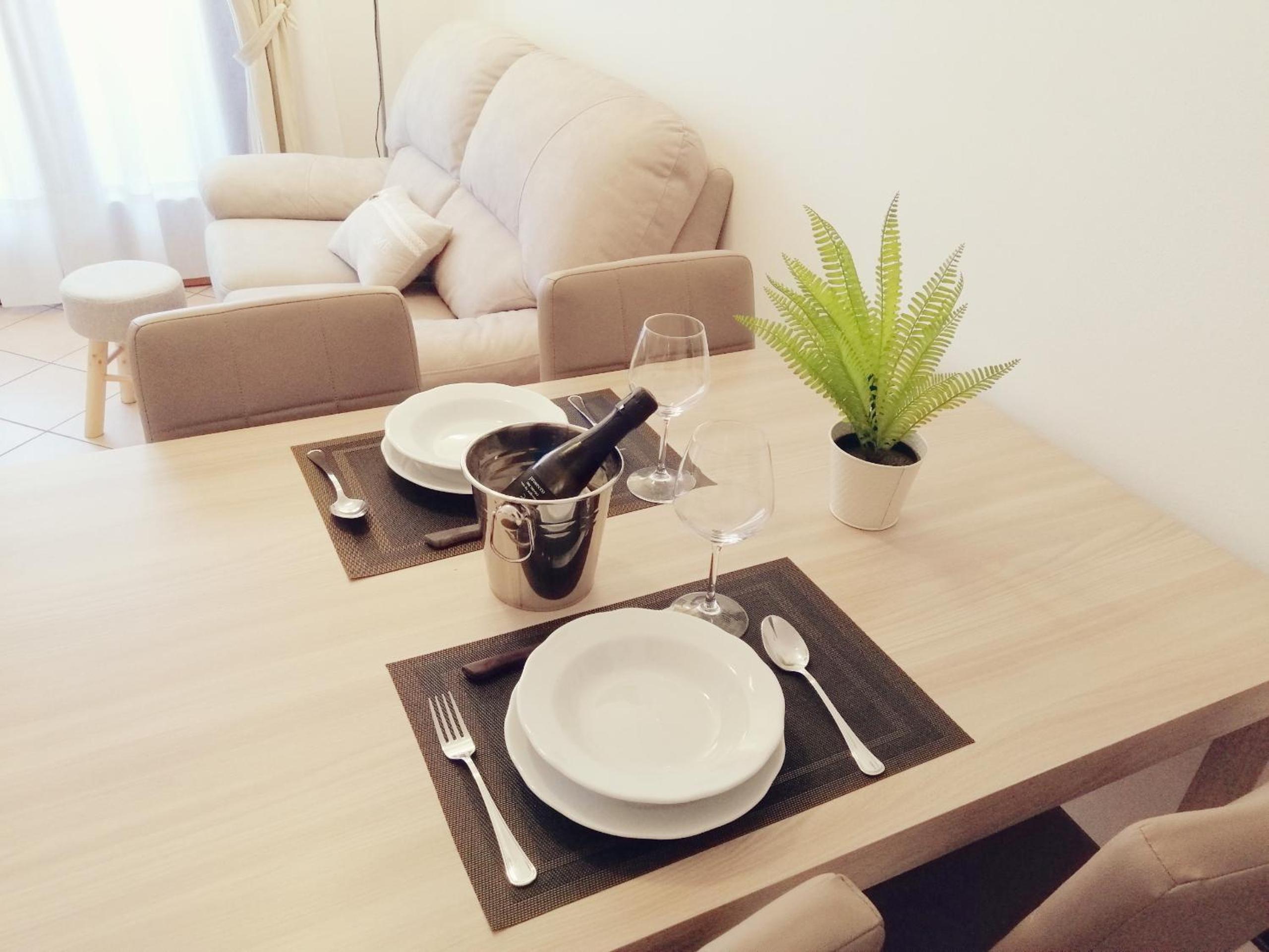Apartment with Terrace - Photo 29