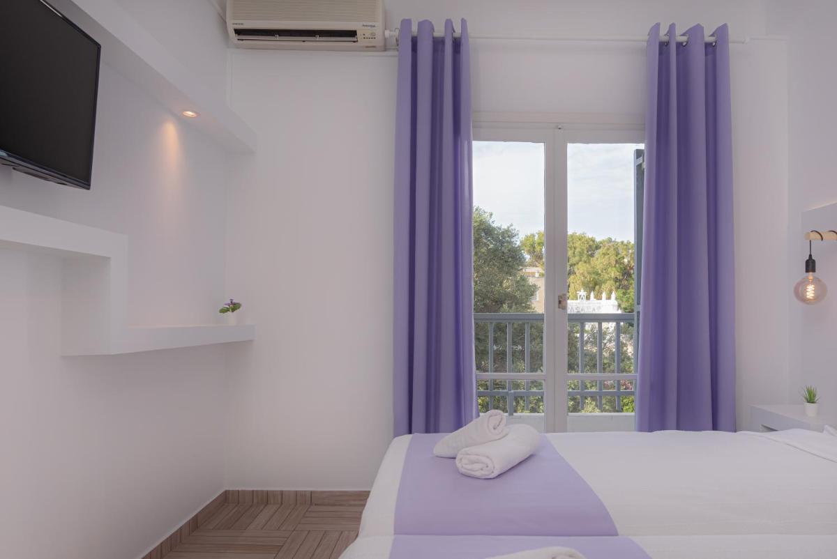 Triple Room with Balcony photo 3