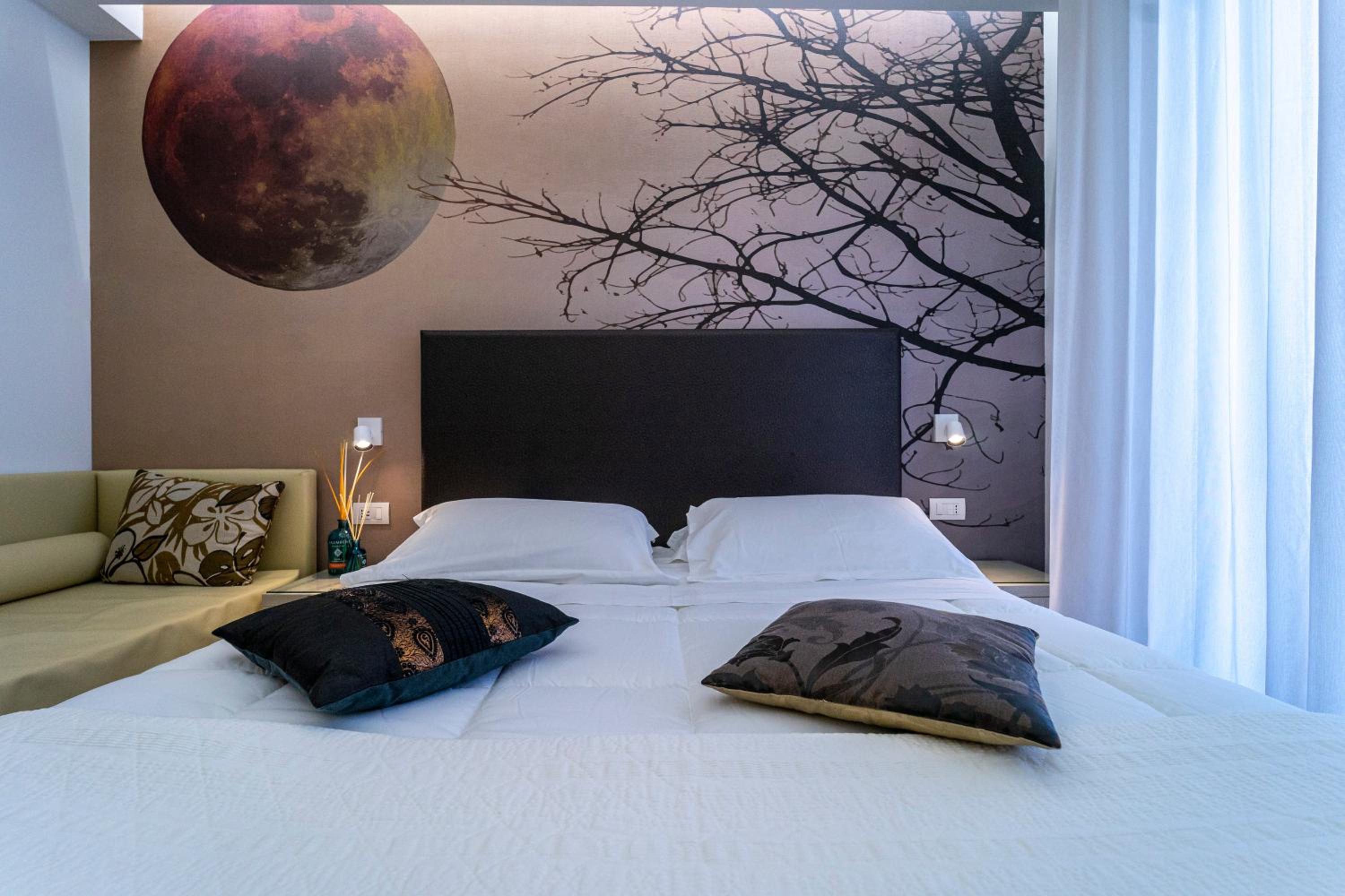 Deluxe Triple Room - Photo 35