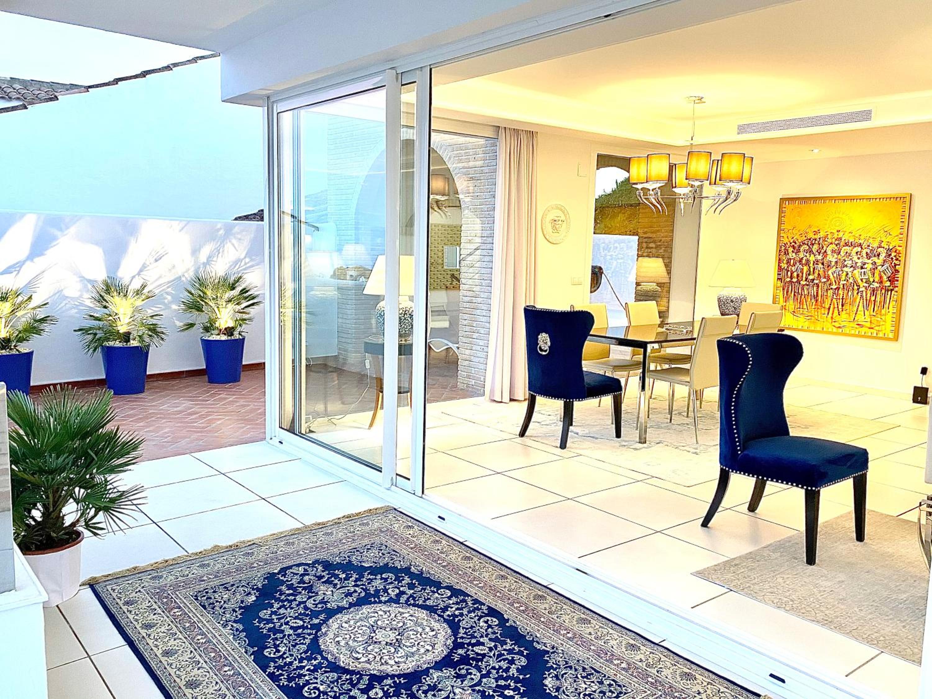 Villa de Tres Habitaciones