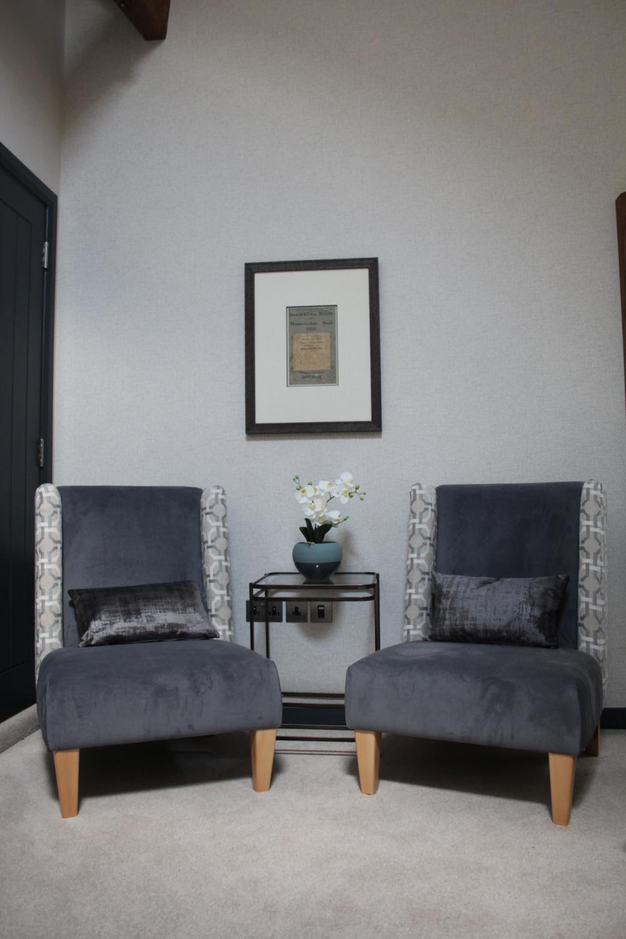 Superior Double or Twin Room - Photo 3